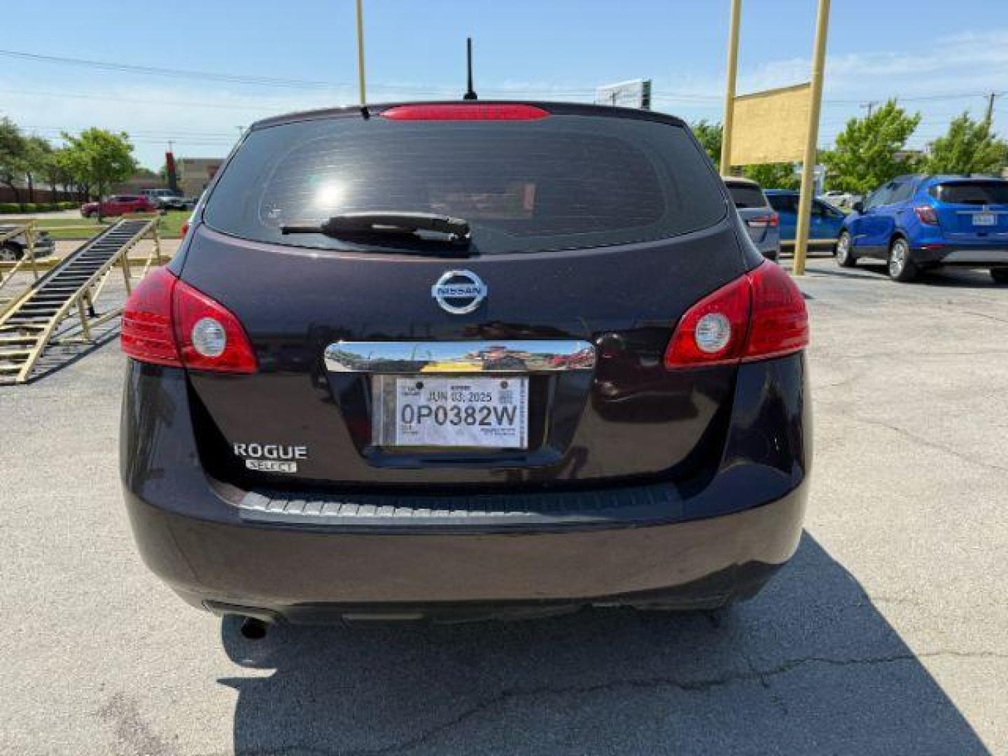 2015 PURPLE Nissan Rogue Select S (JN8AS5MT2FW) with an 2.5L I-4 DOHC engine, located at 2715 W Pioneer Pkwy, Arlington, TX, 76013, (817) 265-9009, 32.710262, -97.153236 - Photo#8