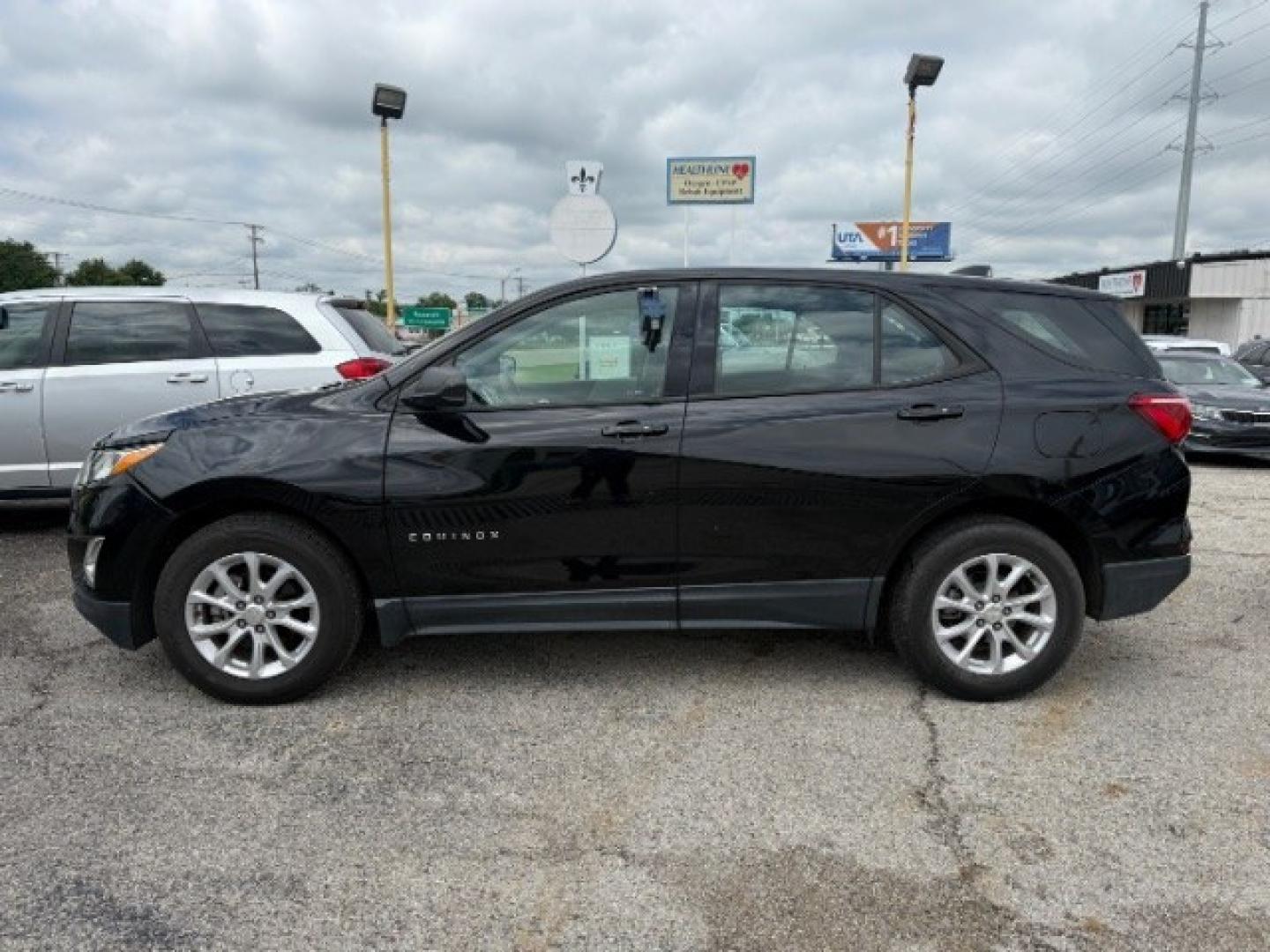 2018 BLACK Chevrolet Equinox LS 2WD (3GNAXHEV3JL) with an 1.5L L4 DOHC 16V TUR engine, 6-Speed Automatic transmission, located at 2715 W Pioneer Pkwy, Arlington, TX, 76013, (817) 265-9009, 32.710262, -97.153236- Photo#2