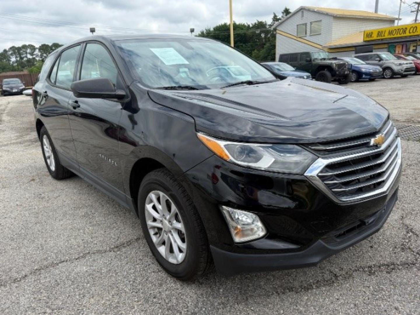 2018 BLACK Chevrolet Equinox LS 2WD (3GNAXHEV3JL) with an 1.5L L4 DOHC 16V TUR engine, 6-Speed Automatic transmission, located at 2715 W Pioneer Pkwy, Arlington, TX, 76013, (817) 265-9009, 32.710262, -97.153236- Photo#7