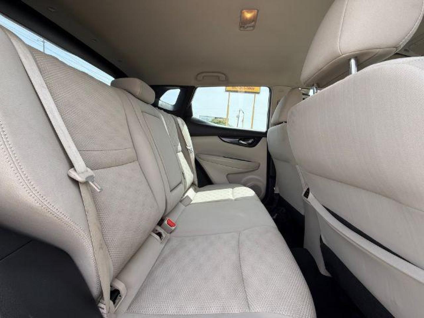 2018 WHITE Nissan Rogue Sport SV (JN1BJ1CR7JW) with an 2L I-4 gasoline direct injection engine, located at 2715 W Pioneer Pkwy, Arlington, TX, 76013, (817) 265-9009, 32.710262, -97.153236 - Photo#11