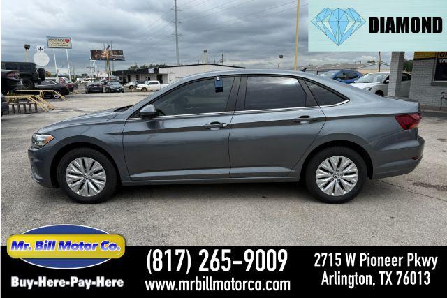 photo of 2019 Volkswagen Jetta 1.4T S | 1.4T SE | 1.4T R-Line