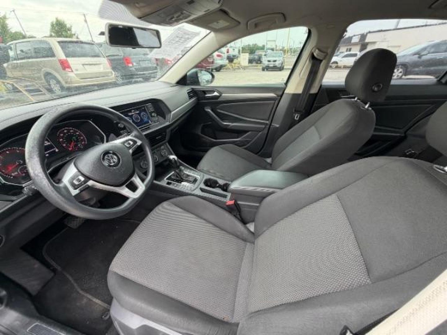 2019 GRAY Volkswagen Jetta 1.4T S | 1.4T SE | 1 (3VWCB7BU5KM) with an 1.4L I-4 gasoline di engine, located at 2715 W Pioneer Pkwy, Arlington, TX, 76013, (817) 265-9009, 32.710262, -97.153236 - Photo#14