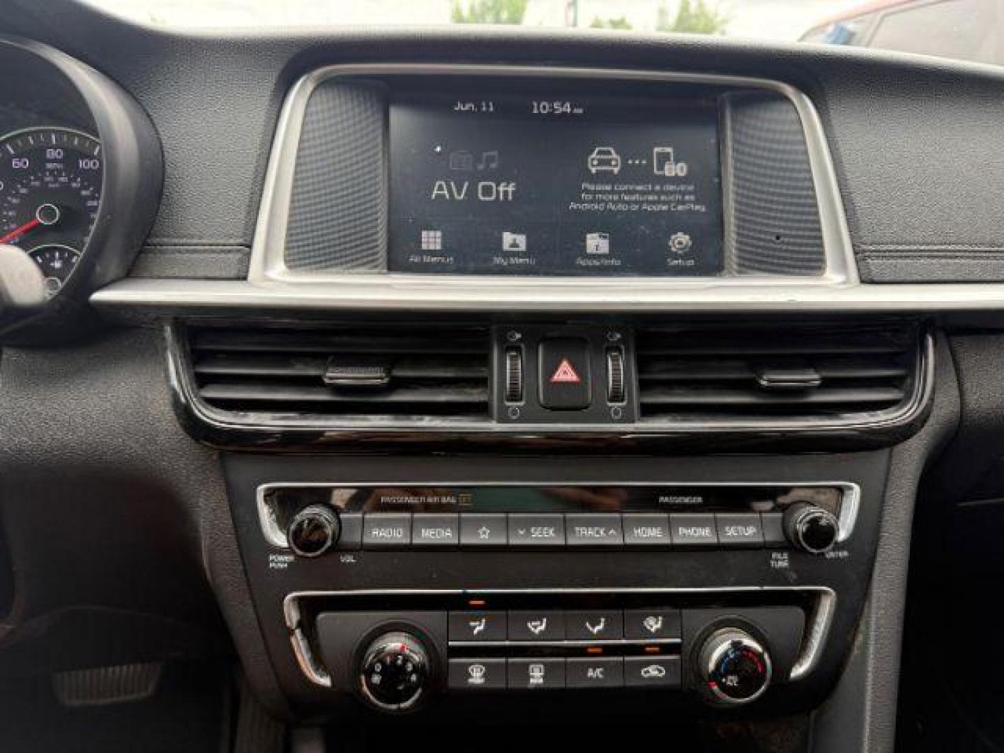 2020 GRAY Kia Optima LX (5XXGT4L34LG) with an Theta II 2.4L I-4 gasoline direct injection engine, located at 2715 W Pioneer Pkwy, Arlington, TX, 76013, (817) 265-9009, 32.710262, -97.153236 - Photo#18