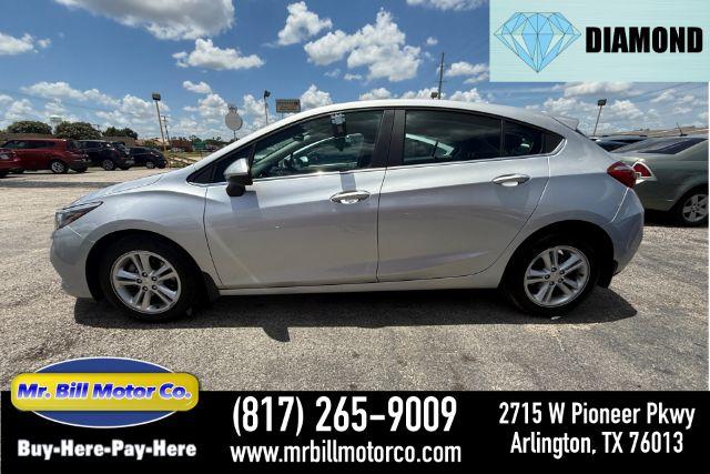 photo of 2018 Chevrolet Cruze LT Auto