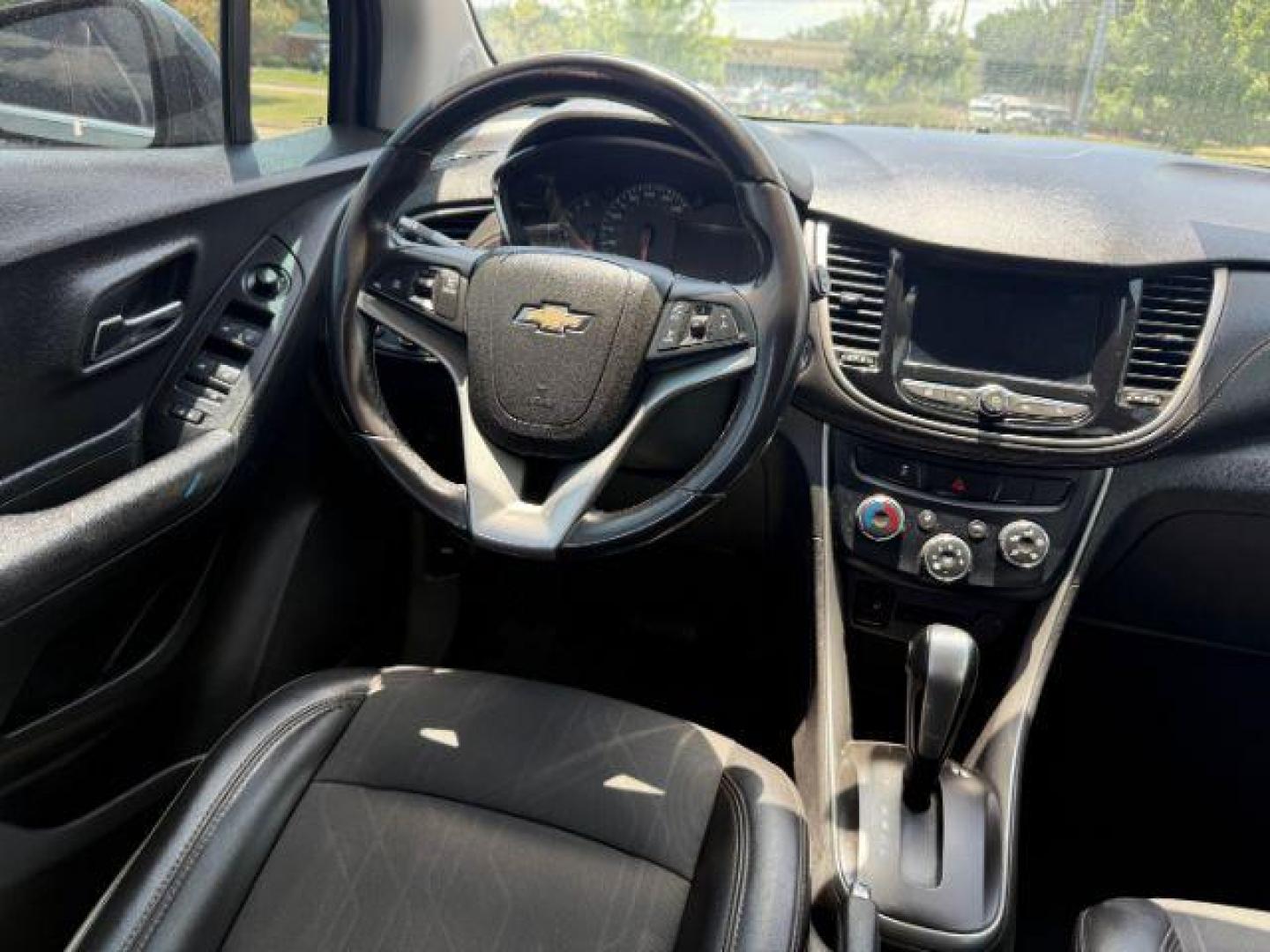 2018 GRAY Chevrolet Trax LT (3GNCJLSB5JL) with an ECOTEC 1.4L I-4 DOHC engine, located at 2715 W Pioneer Pkwy, Arlington, TX, 76013, (817) 265-9009, 32.710262, -97.153236 - Photo#12