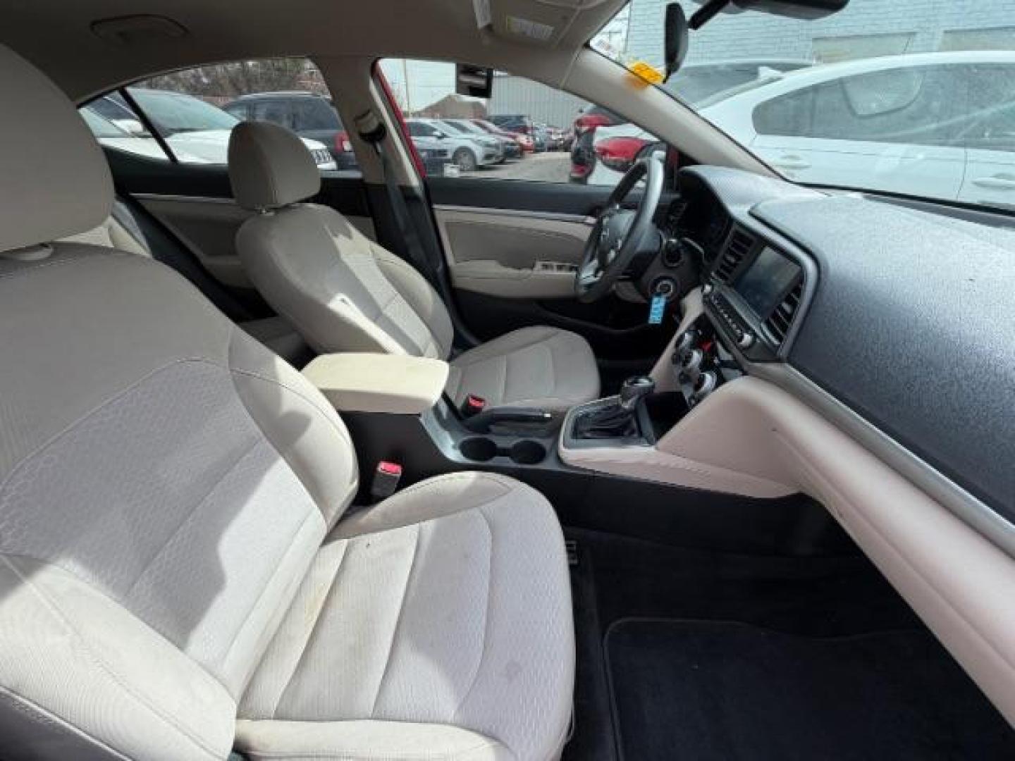 2019 RED Hyundai Elantra SEL (5NPD84LFXKH) with an Nu 2L I-4 DOHC engine, located at 2715 W Pioneer Pkwy, Arlington, TX, 76013, (817) 265-9009, 32.710262, -97.153236 - Photo#30
