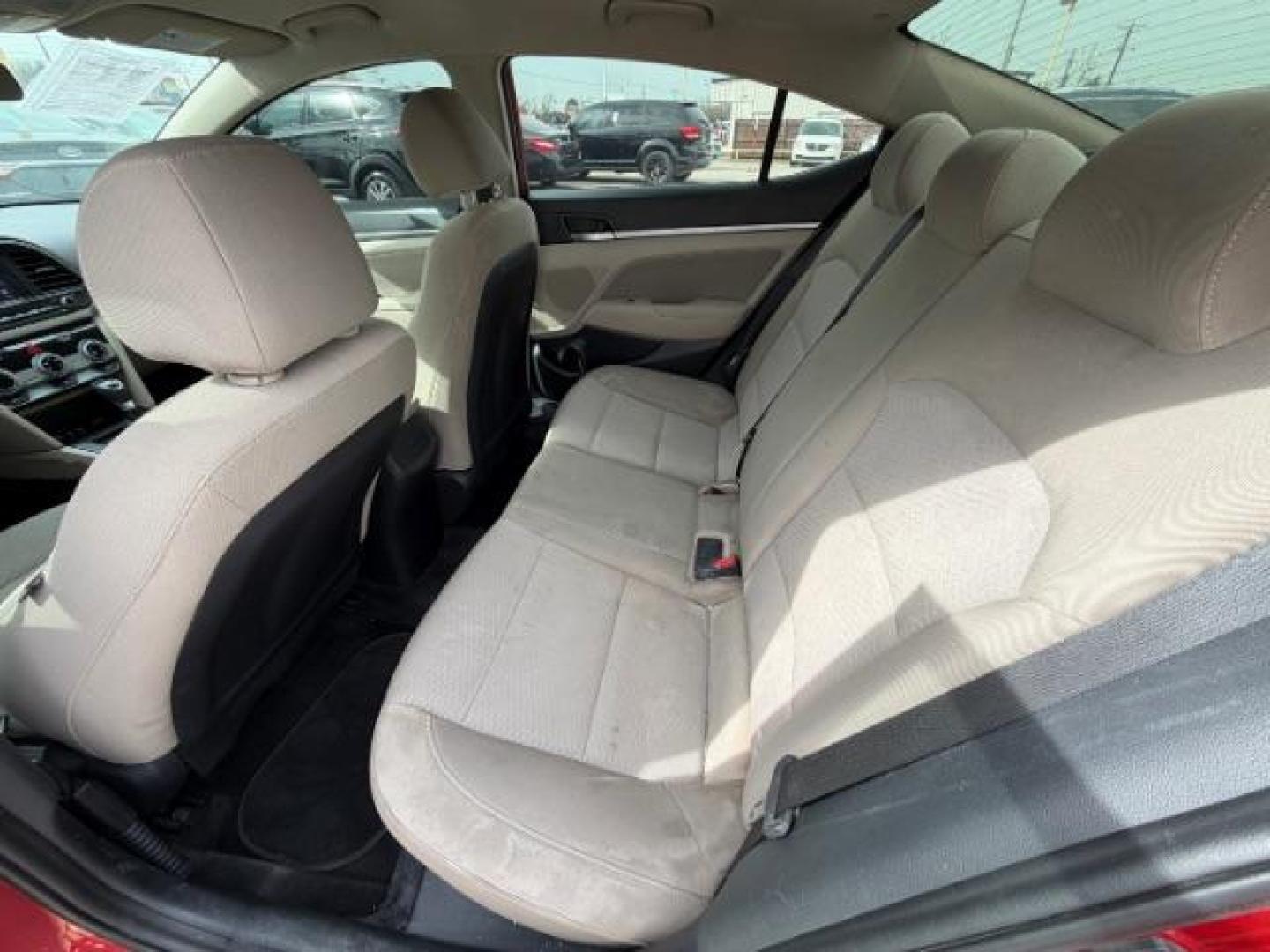 2019 RED Hyundai Elantra SEL (5NPD84LFXKH) with an Nu 2L I-4 DOHC engine, located at 2715 W Pioneer Pkwy, Arlington, TX, 76013, (817) 265-9009, 32.710262, -97.153236 - Photo#33