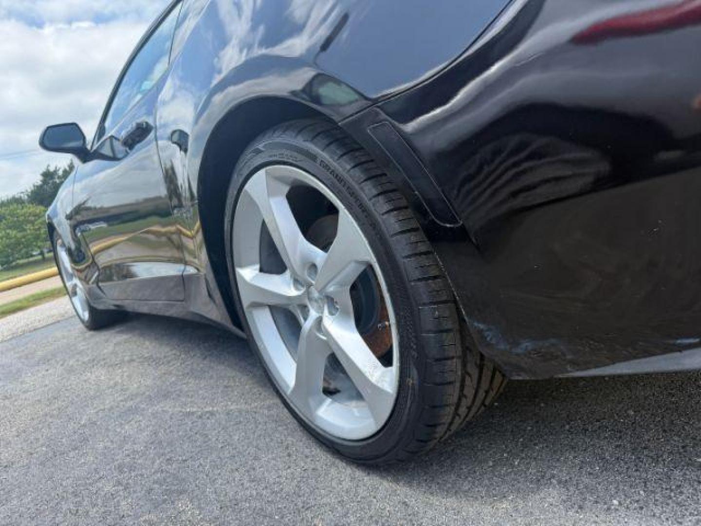 2018 BLACK Chevrolet Camaro 1LT (1G1FB1RX2J0) with an 2L I-4 gasoline direct injection engine, located at 2715 W Pioneer Pkwy, Arlington, TX, 76013, (817) 265-9009, 32.710262, -97.153236 - Photo#8