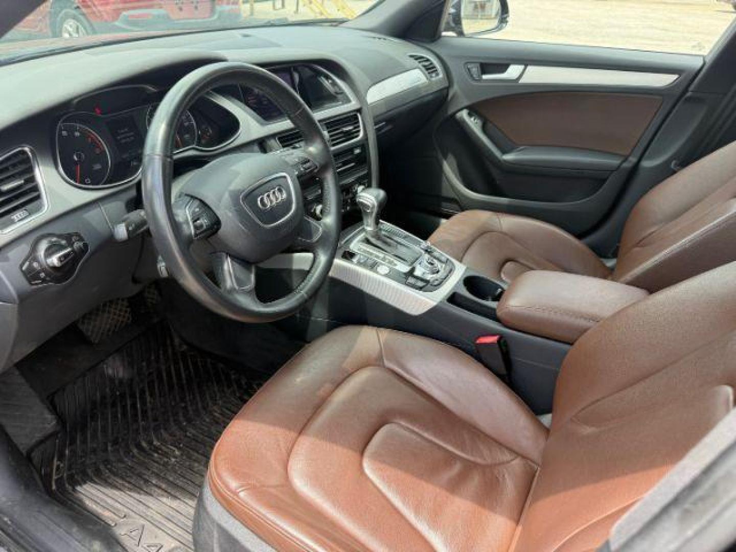 2014 BLACK Audi A4 2.0T Premium (WAUFFAFL6EN) with an 2L I-4 gasoline direct injection engine, located at 2715 W Pioneer Pkwy, Arlington, TX, 76013, (817) 265-9009, 32.710262, -97.153236 - Photo#16
