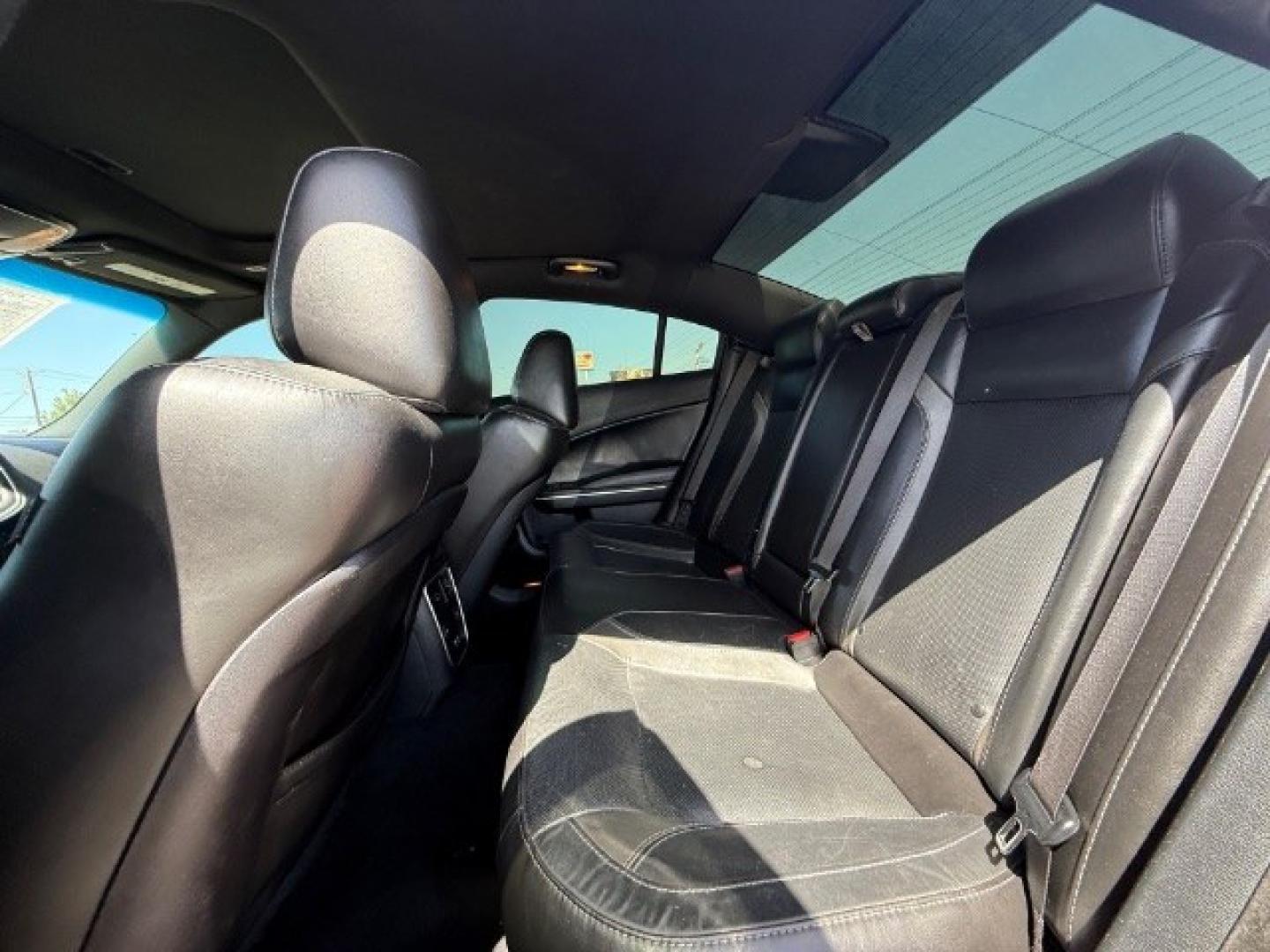 2020 RED Dodge Charger SXT RWD (2C3CDXBG1LH) with an Pentastar 3.6L V-6 D engine, located at 2715 W Pioneer Pkwy, Arlington, TX, 76013, (817) 265-9009, 32.710262, -97.153236- Photo#14