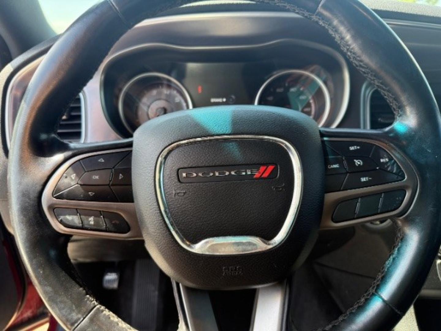 2020 RED Dodge Charger SXT RWD (2C3CDXBG1LH) with an Pentastar 3.6L V-6 D engine, located at 2715 W Pioneer Pkwy, Arlington, TX, 76013, (817) 265-9009, 32.710262, -97.153236- Photo#18