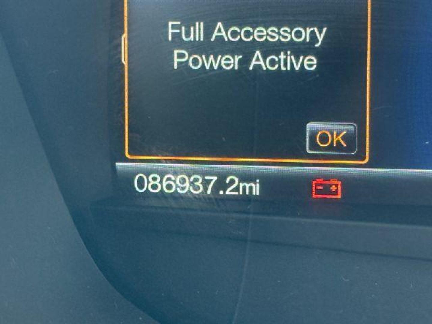 2018 WHITE Ford Fusion SE (3FA6P0HD7JR) with an 1.5L L4 DOHC 16V engine, 6-Speed Automatic transmission, located at 2715 W Pioneer Pkwy, Arlington, TX, 76013, (817) 265-9009, 32.710262, -97.153236 - Photo#1