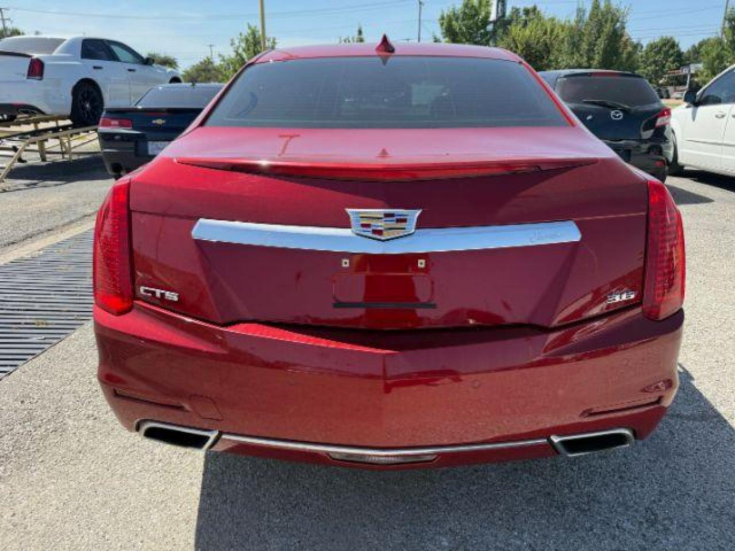 2015 RED Cadillac CTS Luxury (1G6AR5S32F0) with an 3.6L V-6 gasoline direct injection engine, located at 2715 W Pioneer Pkwy, Arlington, TX, 76013, (817) 265-9009, 32.710262, -97.153236 - Photo#7