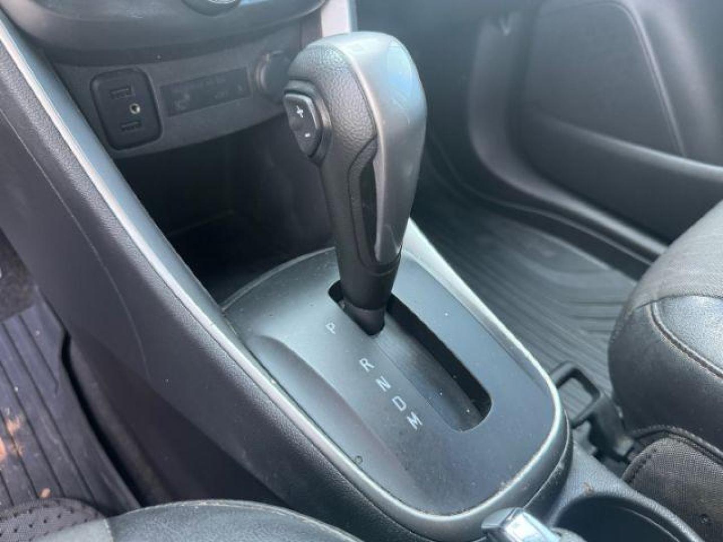 2021 SILVER Chevrolet Trax FWD LT (KL7CJLSB2MB) , located at 2715 W Pioneer Pkwy, Arlington, TX, 76013, (817) 265-9009, 32.710262, -97.153236 - Photo#15