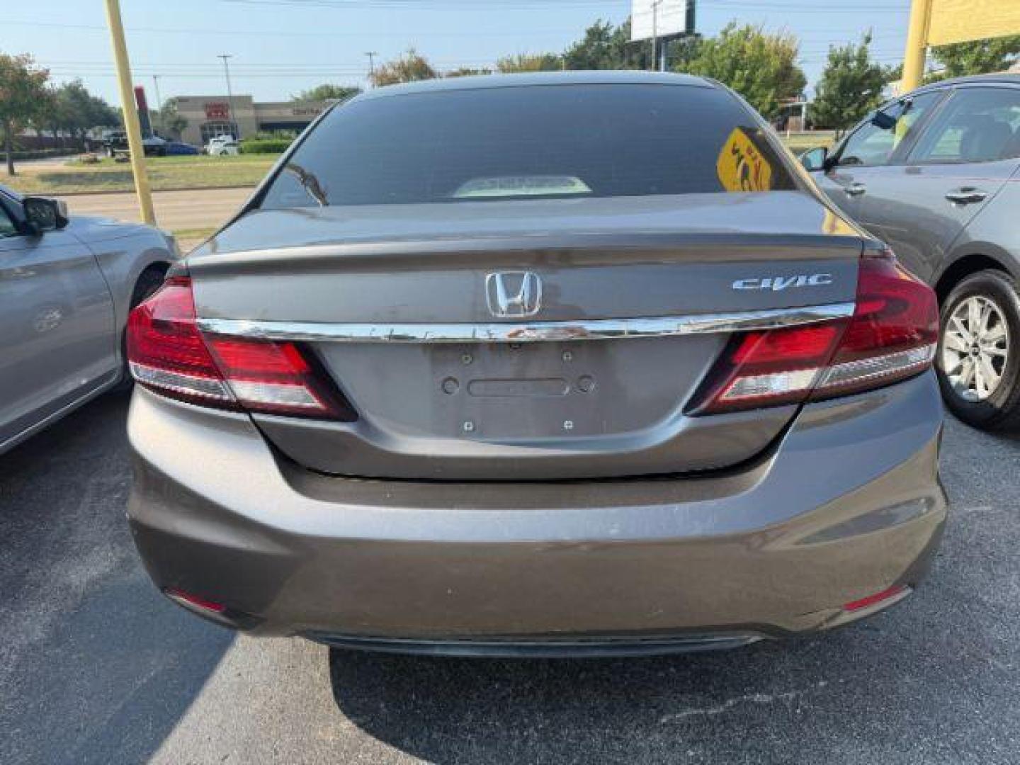 2013 BROWN Honda Civic LX (2HGFB2F55DH) with an 1.8L I-4 i-VTEC variable valve control engine, located at 2715 W Pioneer Pkwy, Arlington, TX, 76013, (817) 265-9009, 32.710262, -97.153236 - Photo#6