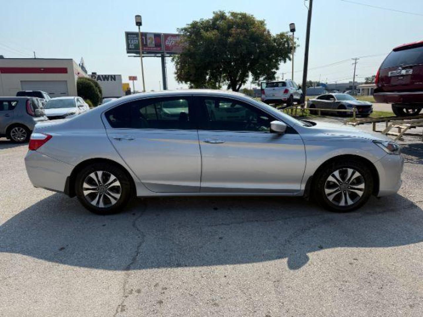 2013 SILVER Honda Accord LX (1HGCR2F35DA) with an 2.4L I-4 gasoline direct injection engine, located at 2715 W Pioneer Pkwy, Arlington, TX, 76013, (817) 265-9009, 32.710262, -97.153236 - Photo#6