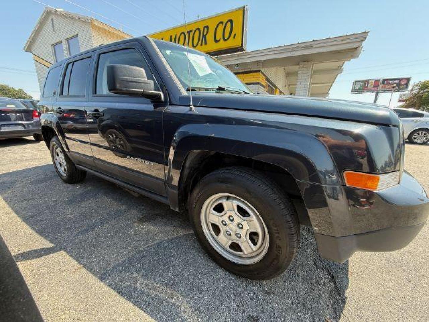 2015 BLUE Jeep Patriot Sport (1C4NJPBB5FD) , located at 2715 W Pioneer Pkwy, Arlington, TX, 76013, (817) 265-9009, 32.710262, -97.153236 - Photo#6