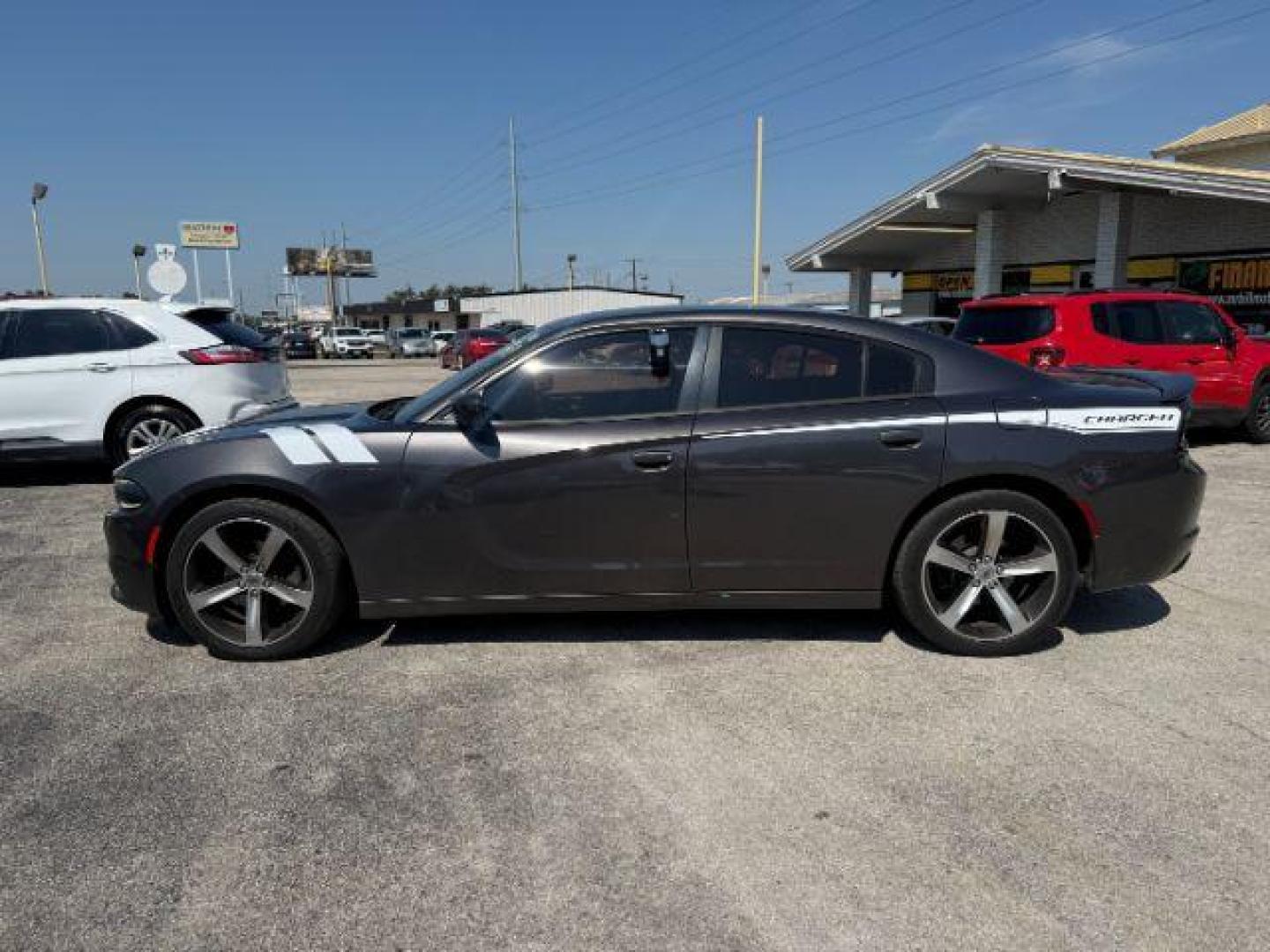 2017 GRAY Dodge Charger SE RWD (2C3CDXBG6HH) with an Pentastar 3.6L V-6 DOHC engine, located at 2715 W Pioneer Pkwy, Arlington, TX, 76013, (817) 265-9009, 32.710262, -97.153236 - Photo#2