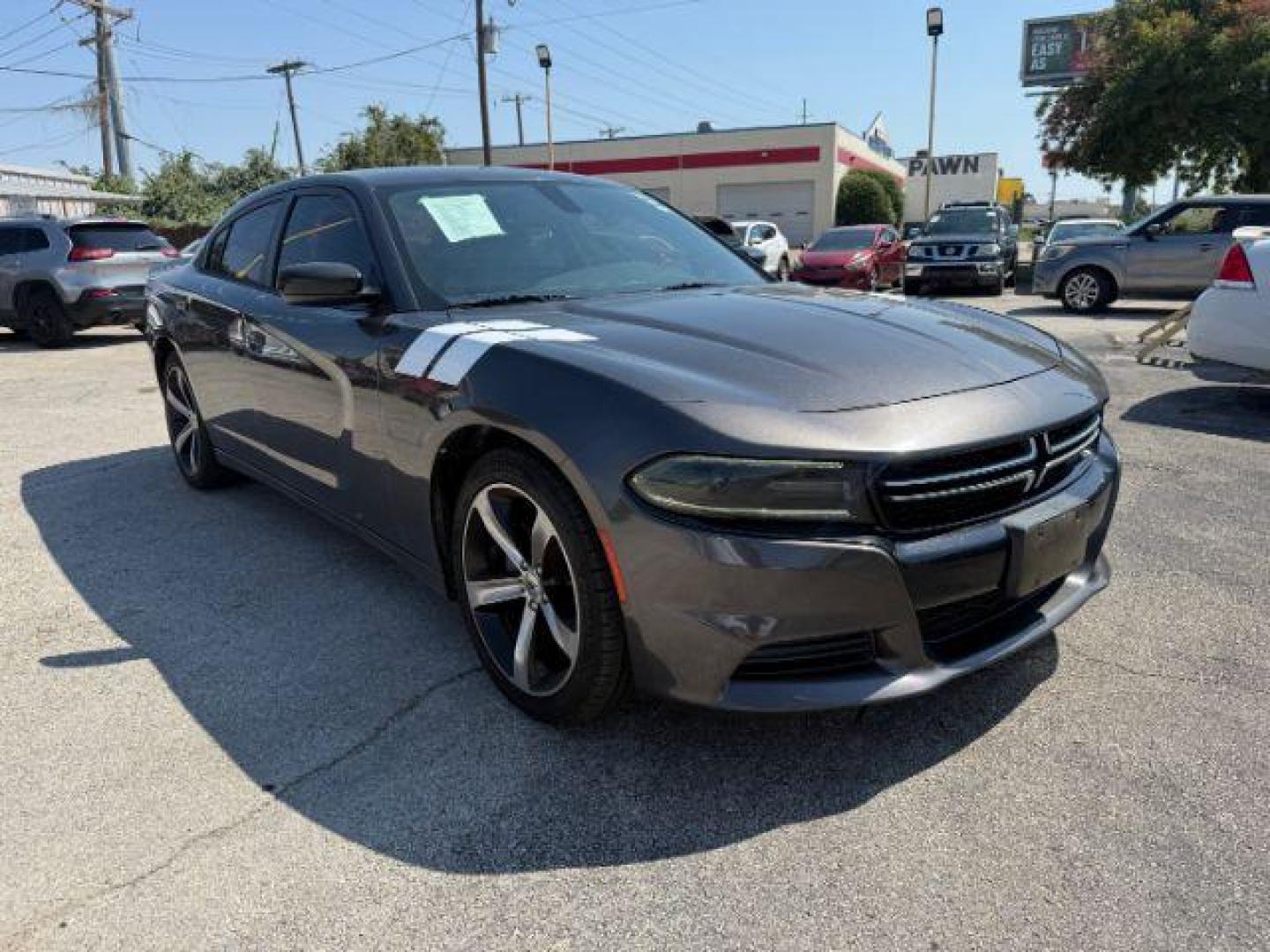 2017 GRAY Dodge Charger SE RWD (2C3CDXBG6HH) with an Pentastar 3.6L V-6 DOHC engine, located at 2715 W Pioneer Pkwy, Arlington, TX, 76013, (817) 265-9009, 32.710262, -97.153236 - Photo#5
