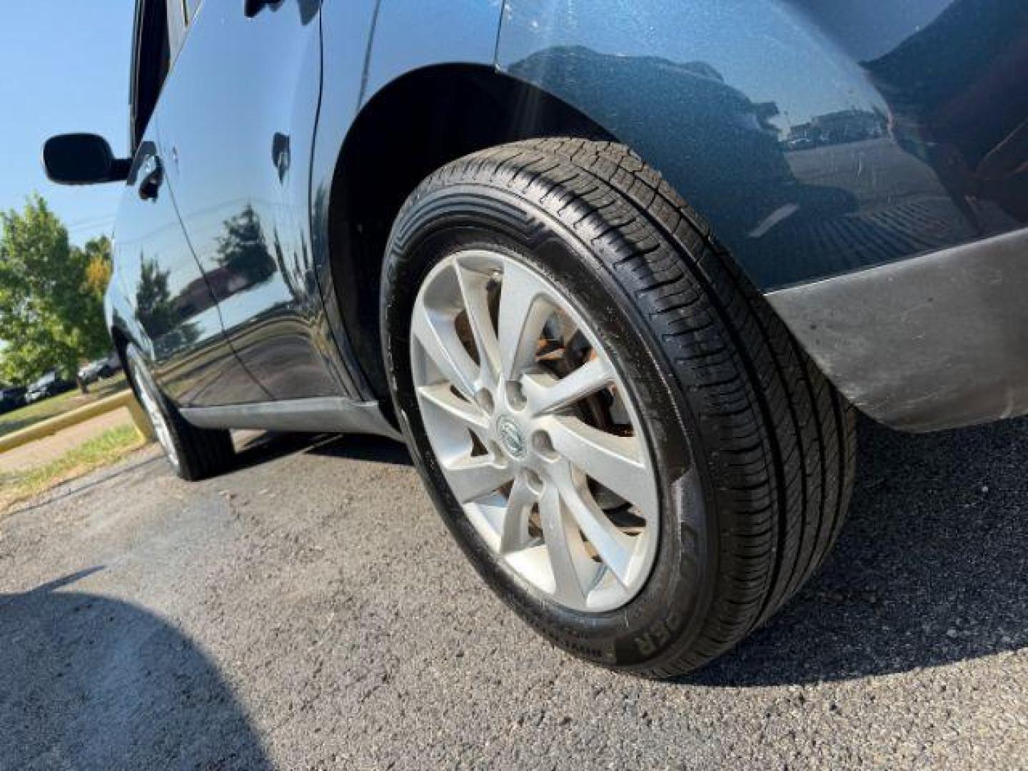 2017 GRAY Kia Soul + (KNDJP3A52H7) with an 2L I-4 gasoline direct injection engine, located at 2715 W Pioneer Pkwy, Arlington, TX, 76013, (817) 265-9009, 32.710262, -97.153236 - Photo#8