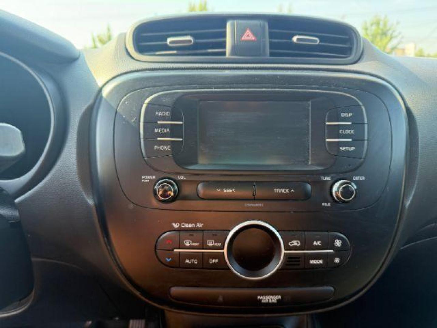 2017 GRAY Kia Soul + (KNDJP3A52H7) with an 2L I-4 gasoline direct injection engine, located at 2715 W Pioneer Pkwy, Arlington, TX, 76013, (817) 265-9009, 32.710262, -97.153236 - Photo#16