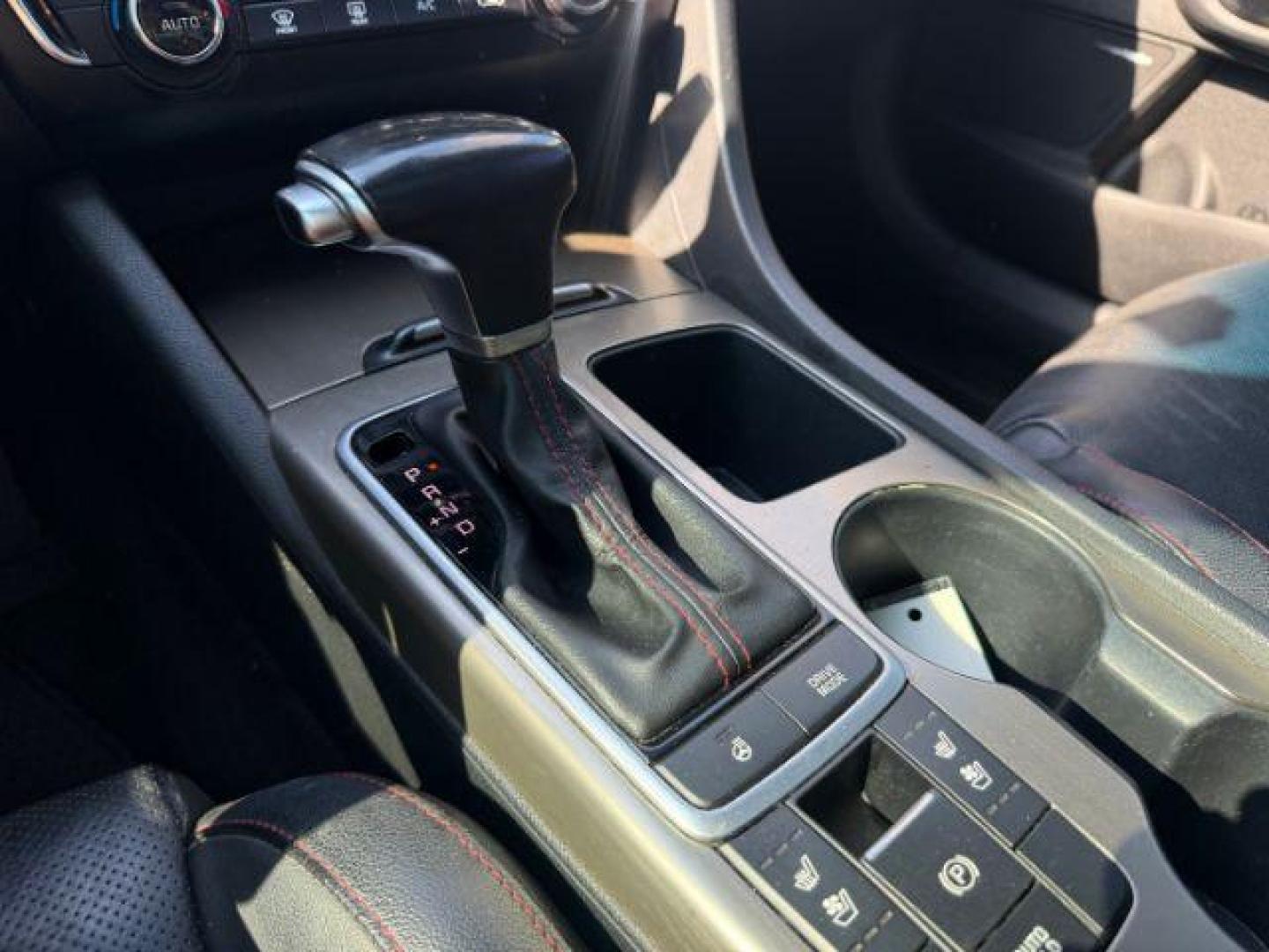 2020 SILVER Kia Optima SX Turbo (5XXGW4L2XLG) with an Theta II 2L I-4 gasoline direct injection engine, located at 2715 W Pioneer Pkwy, Arlington, TX, 76013, (817) 265-9009, 32.710262, -97.153236 - Photo#18