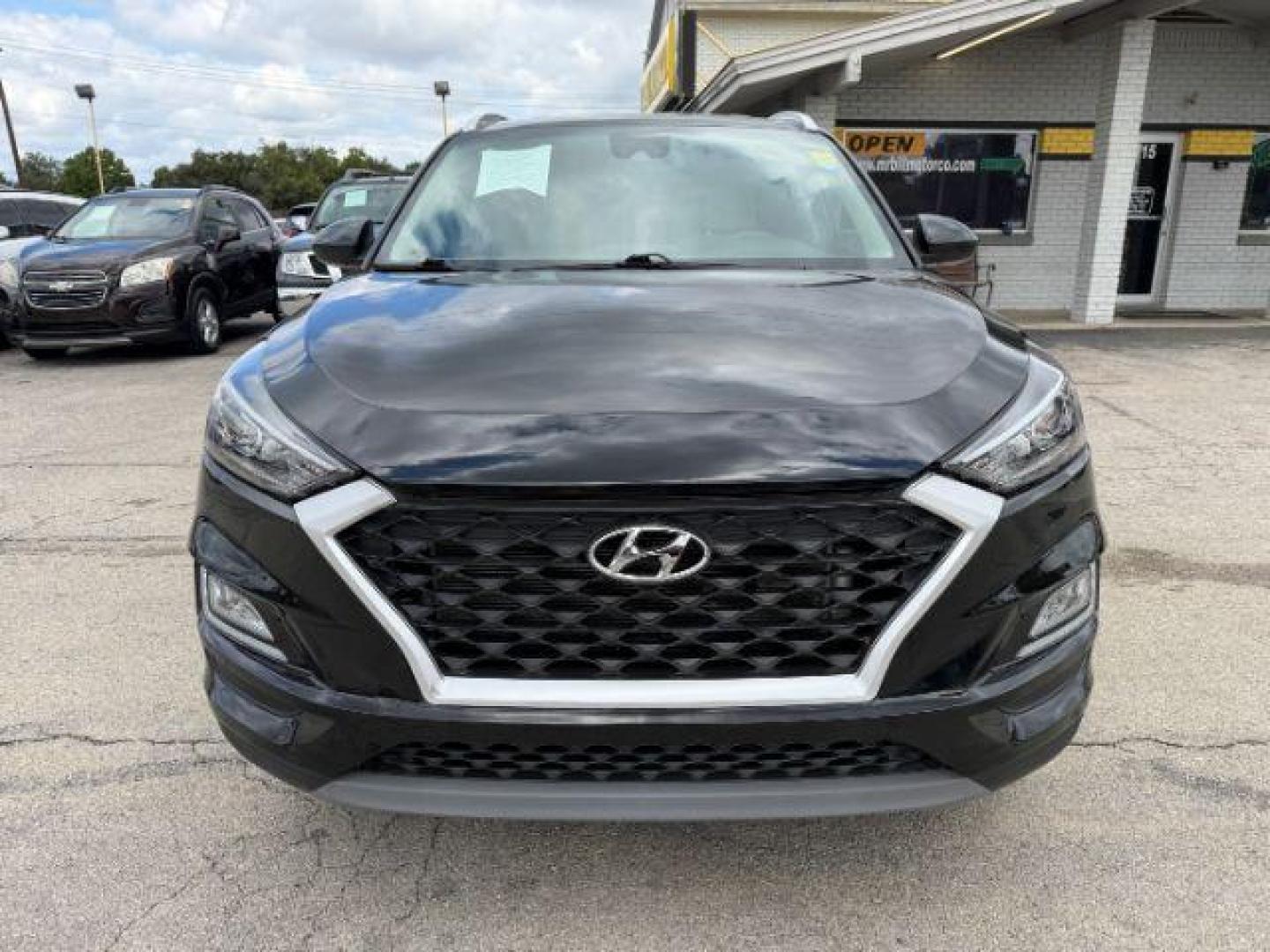2021 BLACK Hyundai Tucson Value (KM8J33A4XMU) with an Nu 2L I-4 gasoline direct injection engine, located at 2715 W Pioneer Pkwy, Arlington, TX, 76013, (817) 265-9009, 32.710262, -97.153236 - Photo#4