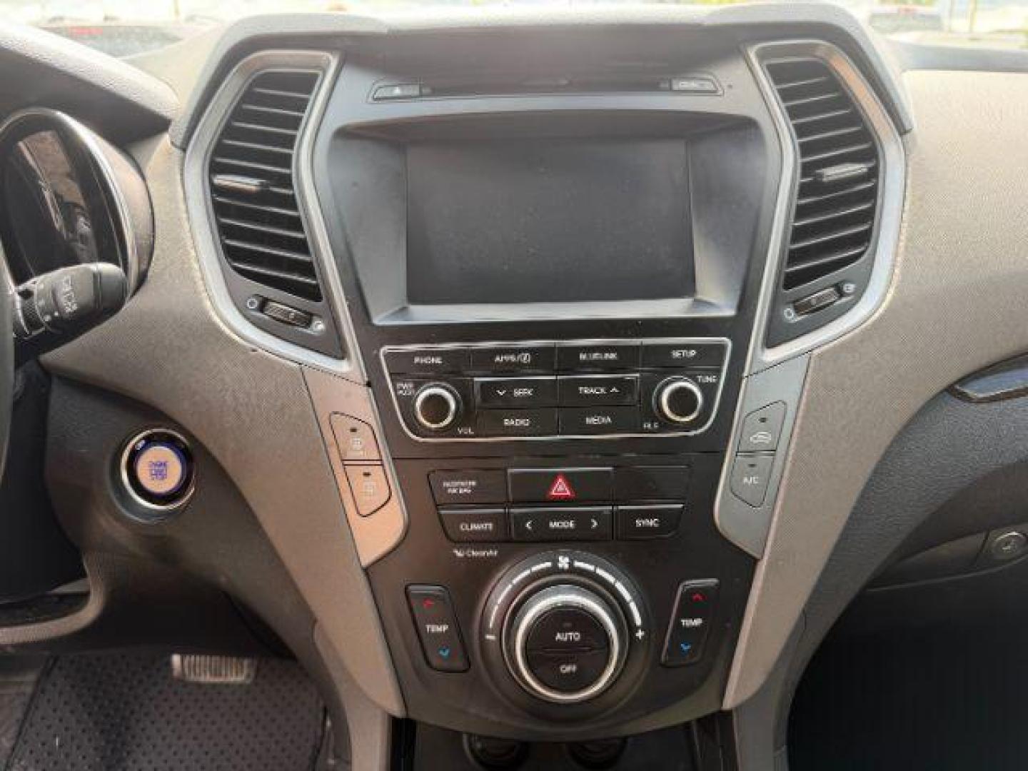 2017 Hyundai Santa Fe Sport 2.0T (5NMZU4LA8HH) with an Theta II 2L I-4 gasoline direct injection engine, located at 2715 W Pioneer Pkwy, Arlington, TX, 76013, (817) 265-9009, 32.710262, -97.153236 - Photo#16