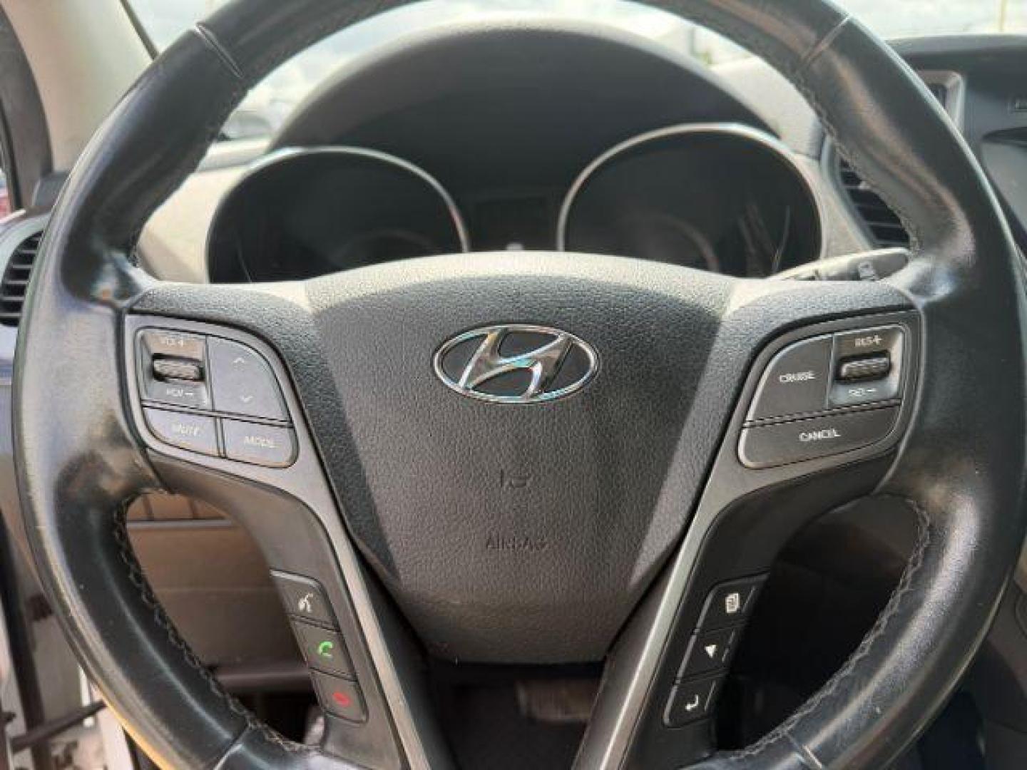 2017 Hyundai Santa Fe Sport 2.0T (5NMZU4LA8HH) with an Theta II 2L I-4 gasoline direct injection engine, located at 2715 W Pioneer Pkwy, Arlington, TX, 76013, (817) 265-9009, 32.710262, -97.153236 - Photo#17