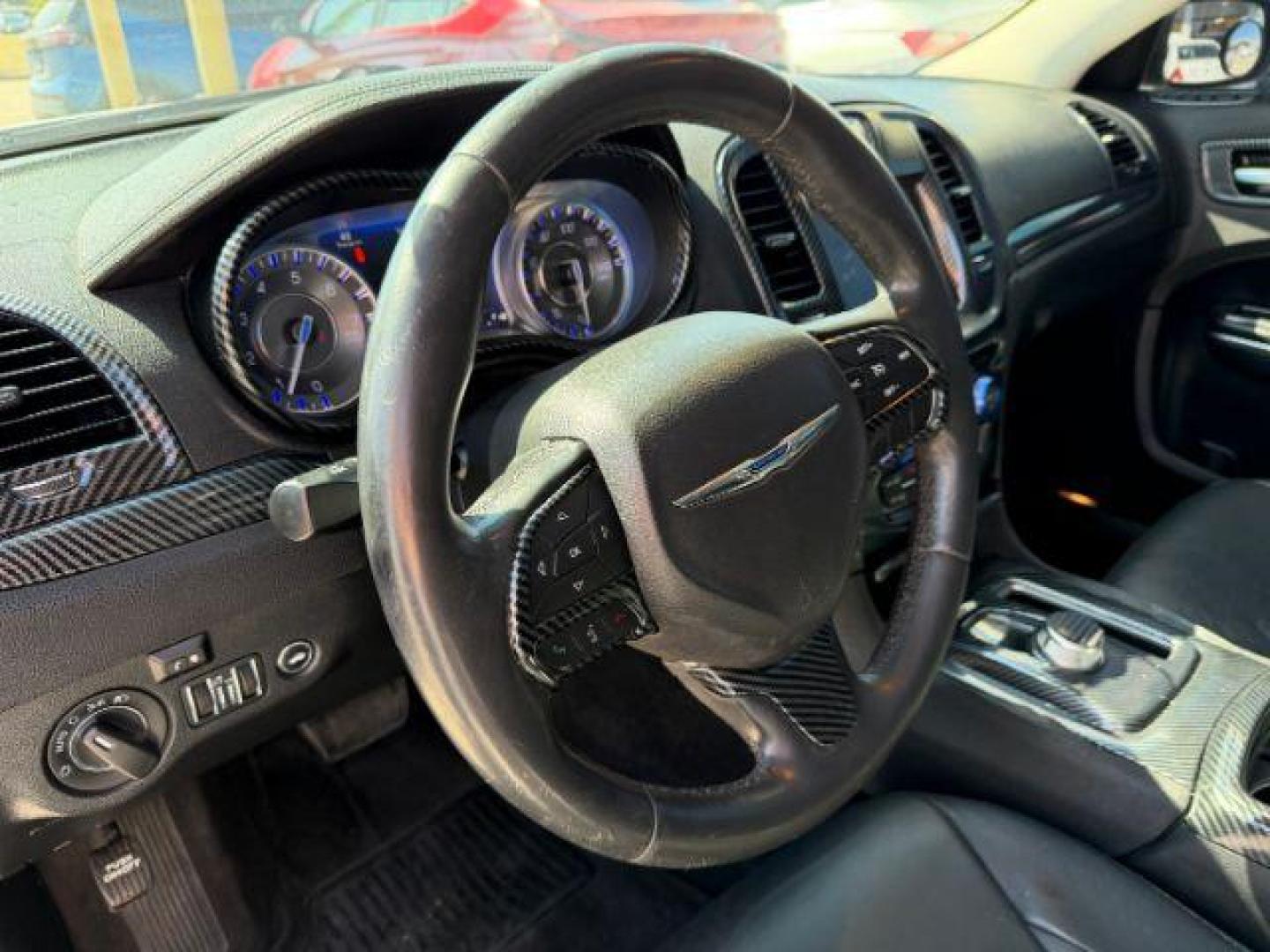 2015 WHITE Chrysler 300 Limited (2C3CCAAG4FH) with an 3.6L V-6 DOHC engine, located at 2715 W Pioneer Pkwy, Arlington, TX, 76013, (817) 265-9009, 32.710262, -97.153236 - Photo#15