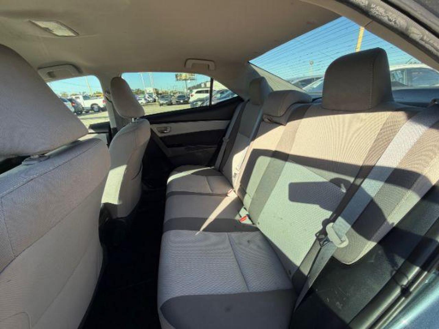 2017 GRAY Toyota Corolla LE (2T1BURHE9HC) with an 1.8L I-4 DOHC engine, located at 2715 W Pioneer Pkwy, Arlington, TX, 76013, (817) 265-9009, 32.710262, -97.153236 - Photo#11