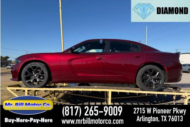 photo of 2020 Dodge Charger SXT RWD