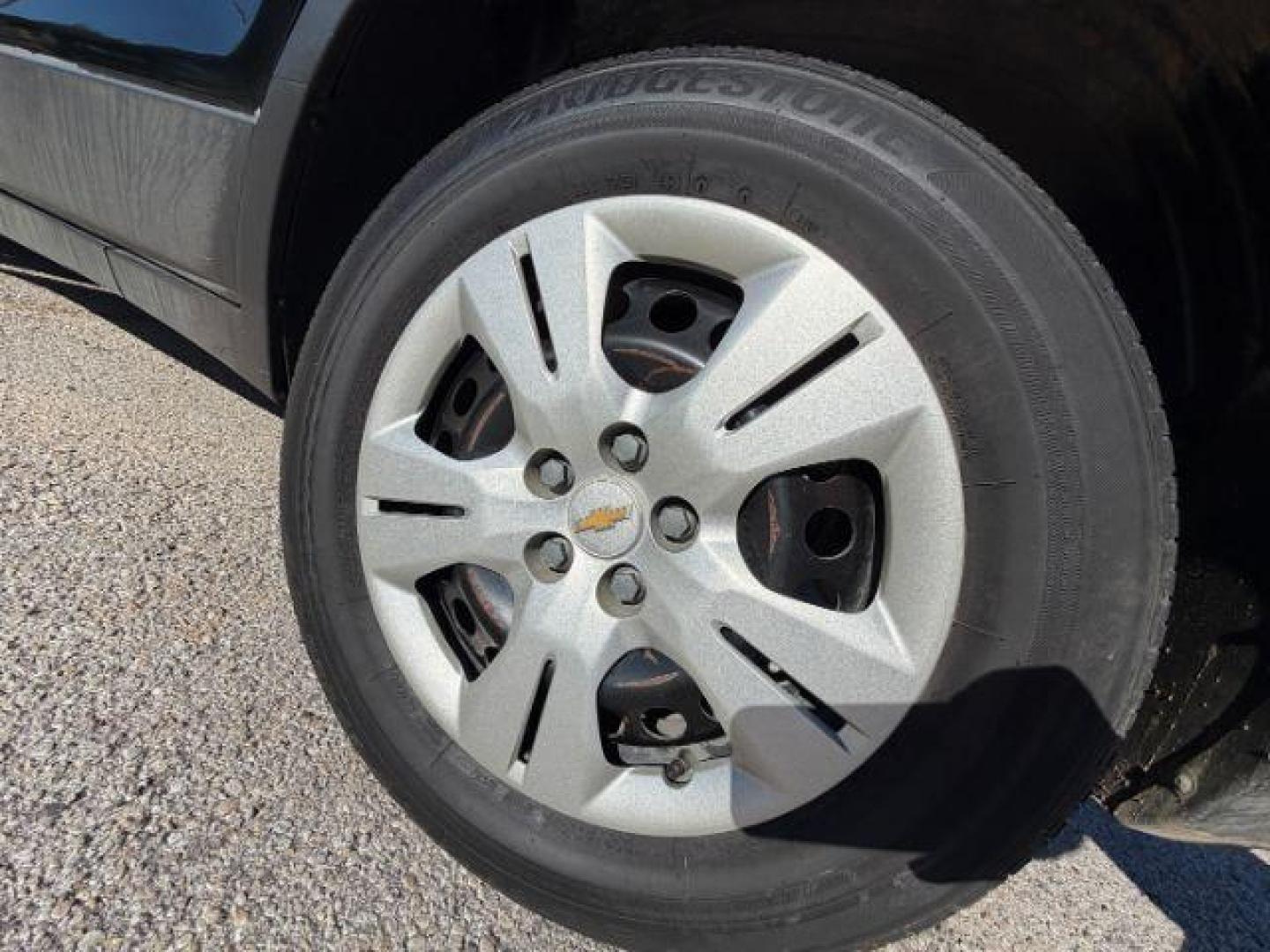 2019 Black Chevrolet Trax LS FWD (3GNCJKSB9KL) with an 1.4L L4 DOHC 16V engine, 6-Speed Automatic transmission, located at 2715 W Pioneer Pkwy, Arlington, TX, 76013, (817) 265-9009, 32.710262, -97.153236 - Photo#10