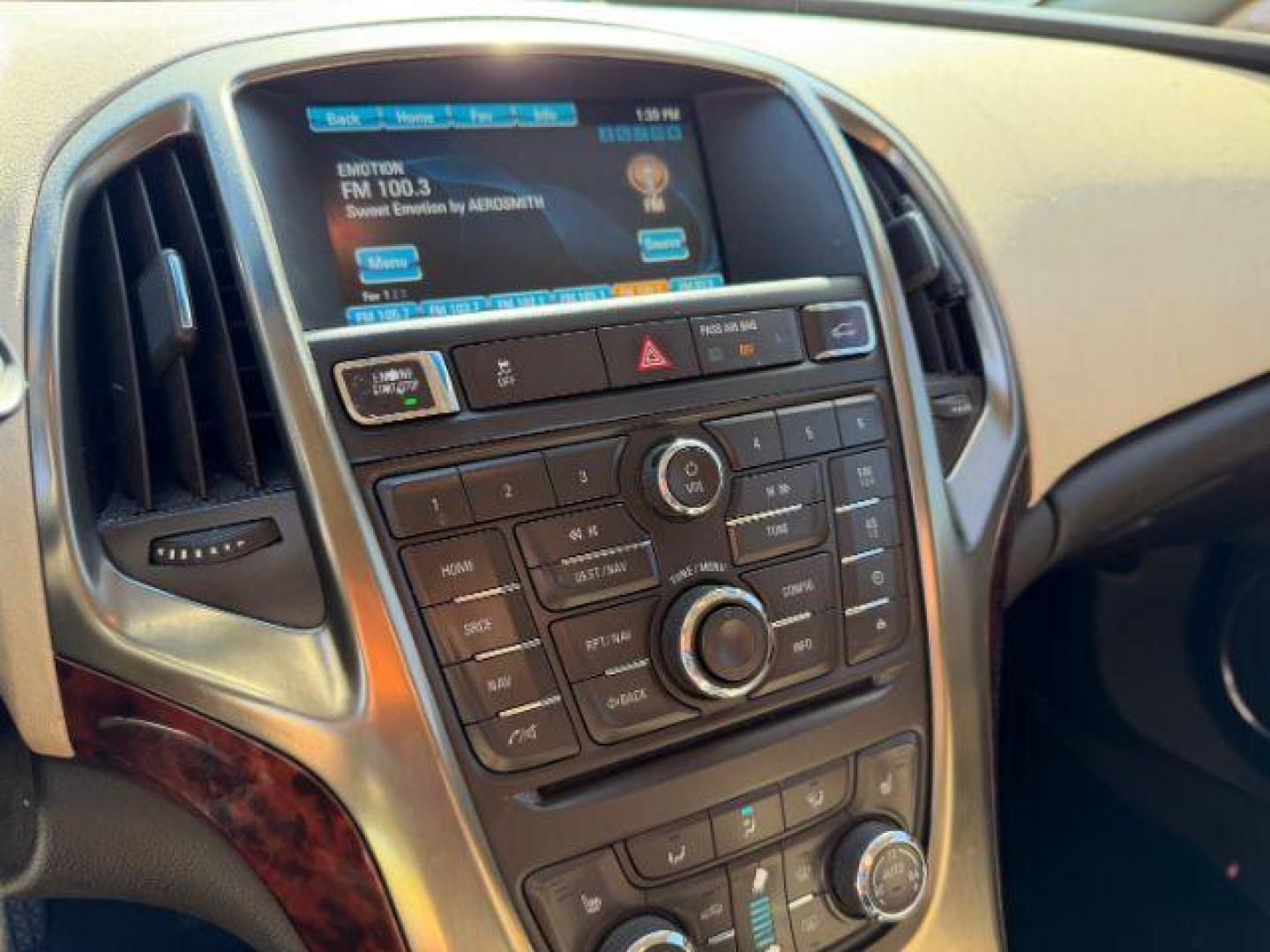 $view_url - Photo#17