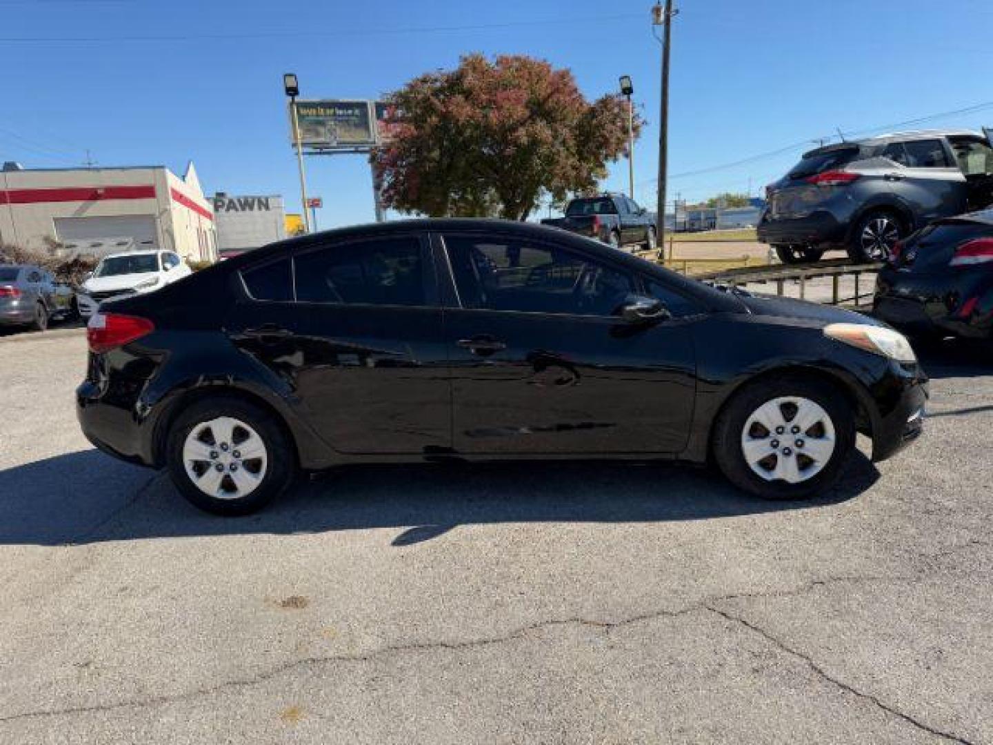 2015 BLACK Kia Forte EX (KNAFX4A60F5) with an 1.8L L4 DOHC 16V engine, 6-Speed Automatic transmission, located at 2715 W Pioneer Pkwy, Arlington, TX, 76013, (817) 265-9009, 32.710262, -97.153236 - Photo#6