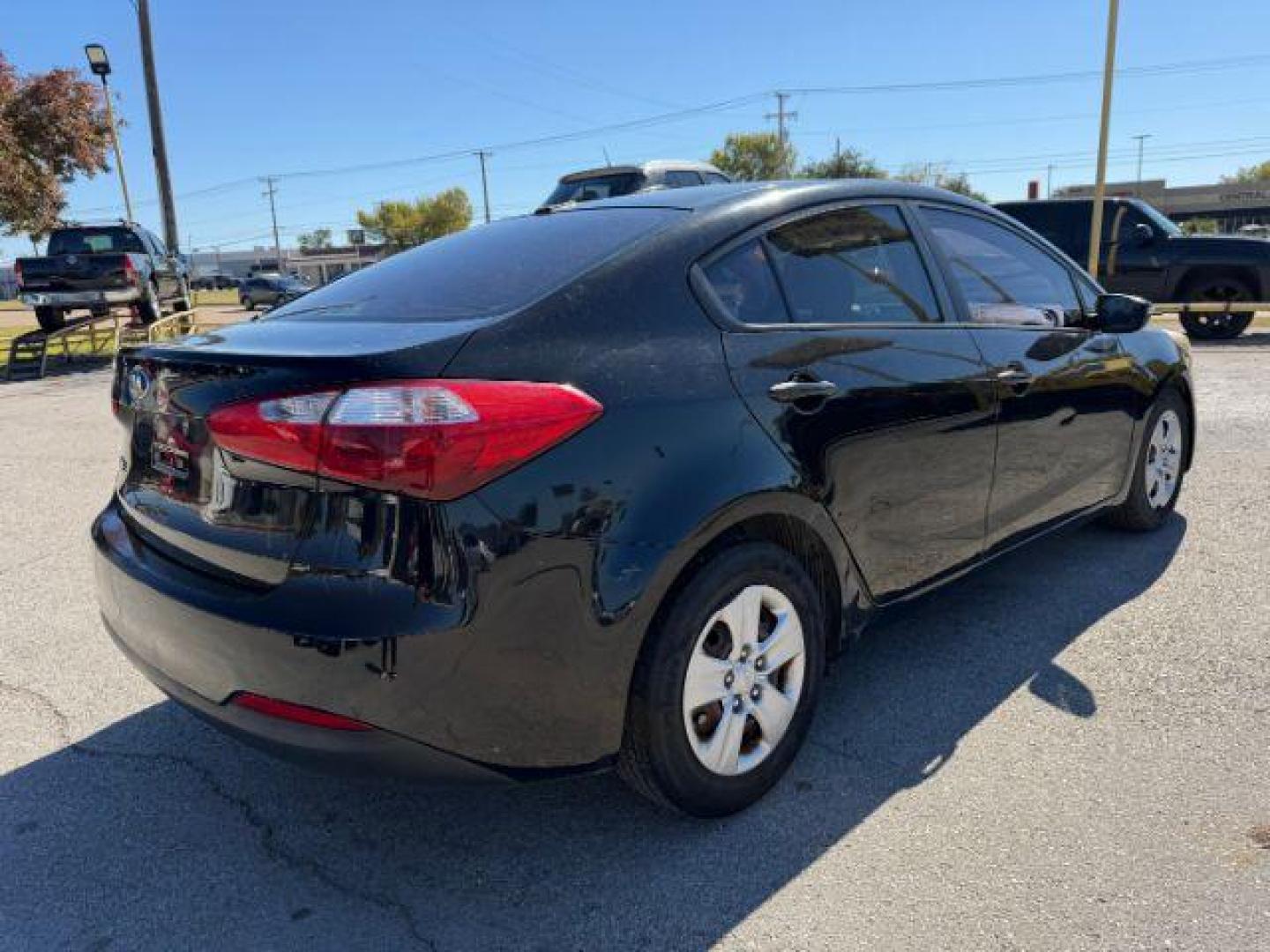 2015 BLACK Kia Forte EX (KNAFX4A60F5) with an 1.8L L4 DOHC 16V engine, 6-Speed Automatic transmission, located at 2715 W Pioneer Pkwy, Arlington, TX, 76013, (817) 265-9009, 32.710262, -97.153236 - Photo#7