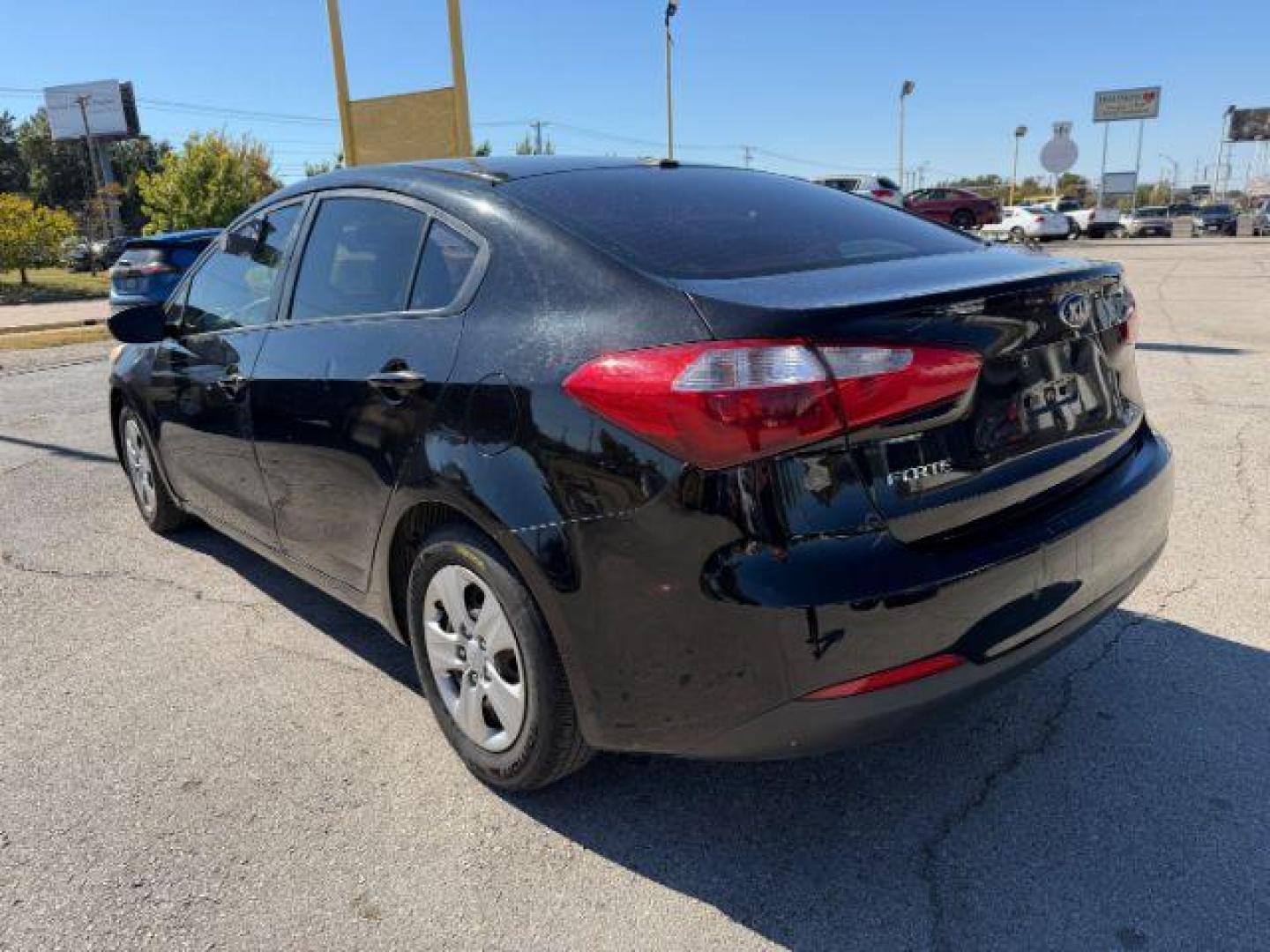 2015 BLACK Kia Forte EX (KNAFX4A60F5) with an 1.8L L4 DOHC 16V engine, 6-Speed Automatic transmission, located at 2715 W Pioneer Pkwy, Arlington, TX, 76013, (817) 265-9009, 32.710262, -97.153236 - Photo#9
