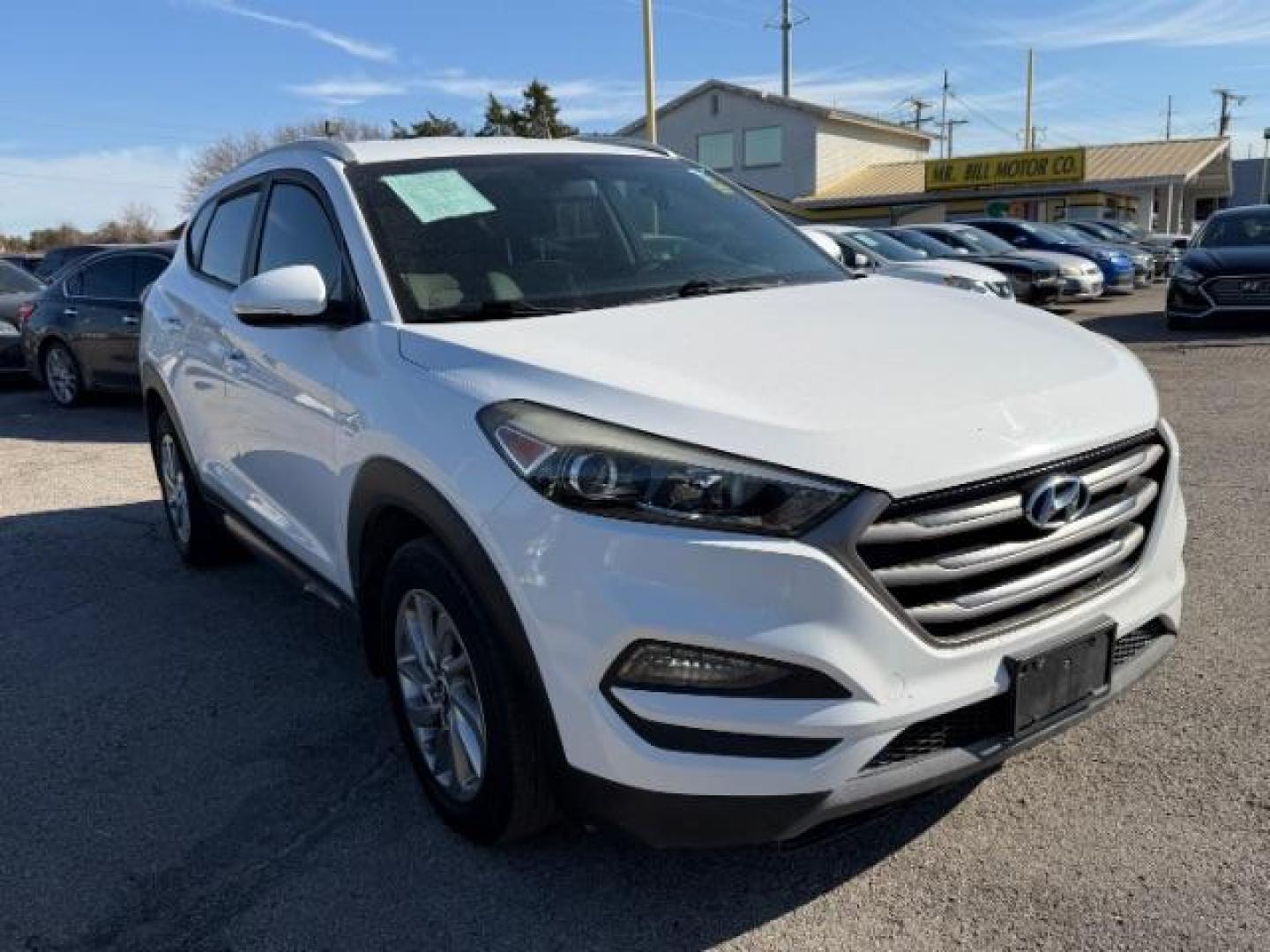 2016 WHITE Hyundai Tucson Eco (KM8J33A29GU) with an 1.6L I-4 gasoline di engine, located at 2715 W Pioneer Pkwy, Arlington, TX, 76013, (817) 265-9009, 32.710262, -97.153236 - Photo#5