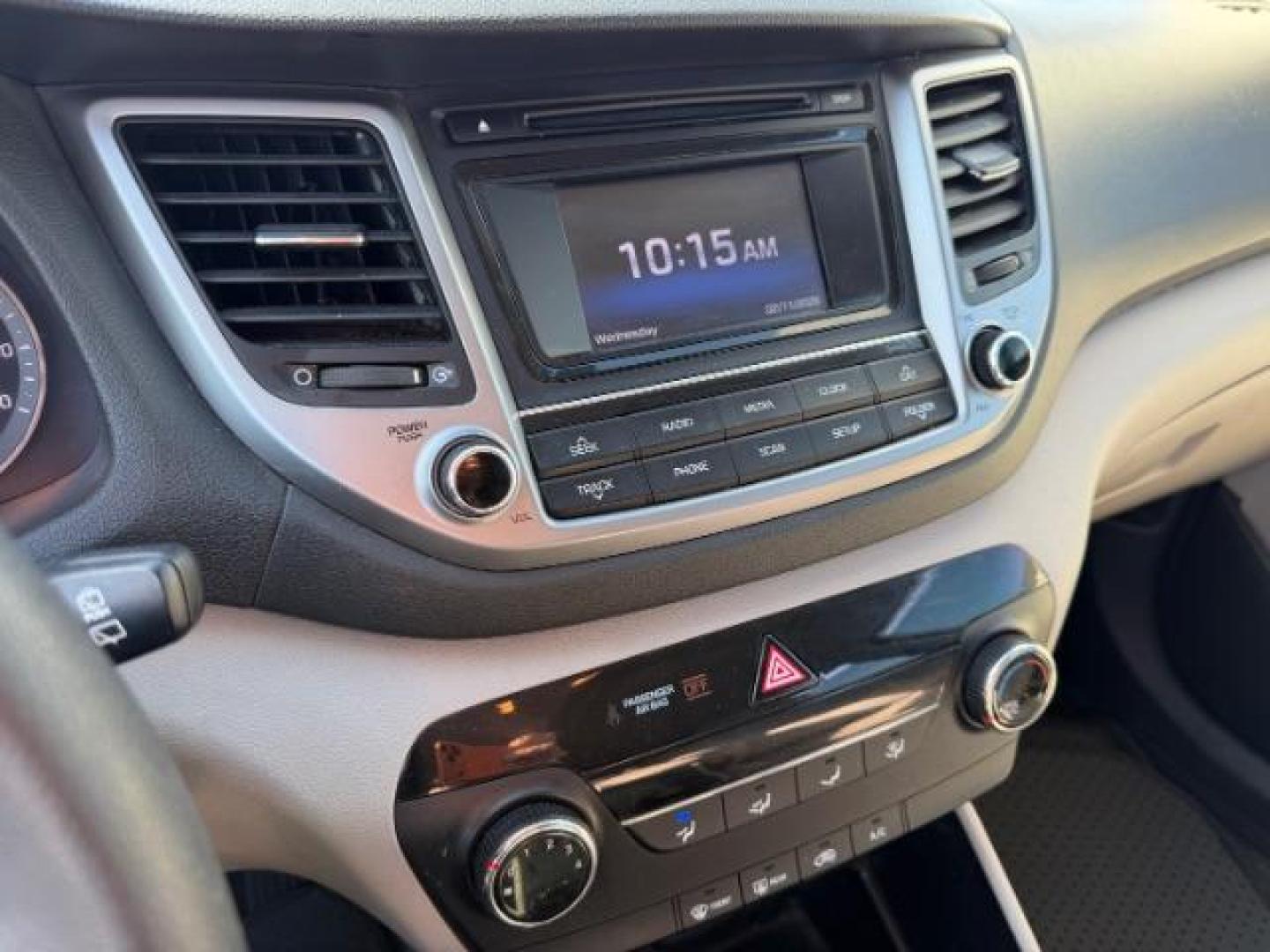 2016 WHITE Hyundai Tucson Eco (KM8J33A29GU) with an 1.6L I-4 gasoline di engine, located at 2715 W Pioneer Pkwy, Arlington, TX, 76013, (817) 265-9009, 32.710262, -97.153236 - Photo#11