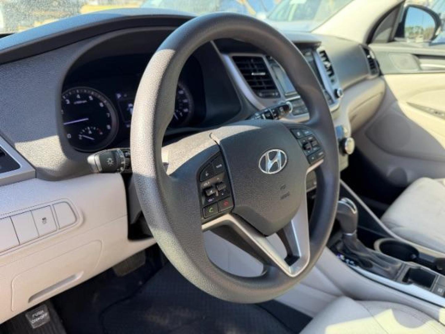 2016 WHITE Hyundai Tucson Eco (KM8J33A29GU) with an 1.6L I-4 gasoline di engine, located at 2715 W Pioneer Pkwy, Arlington, TX, 76013, (817) 265-9009, 32.710262, -97.153236 - Photo#15