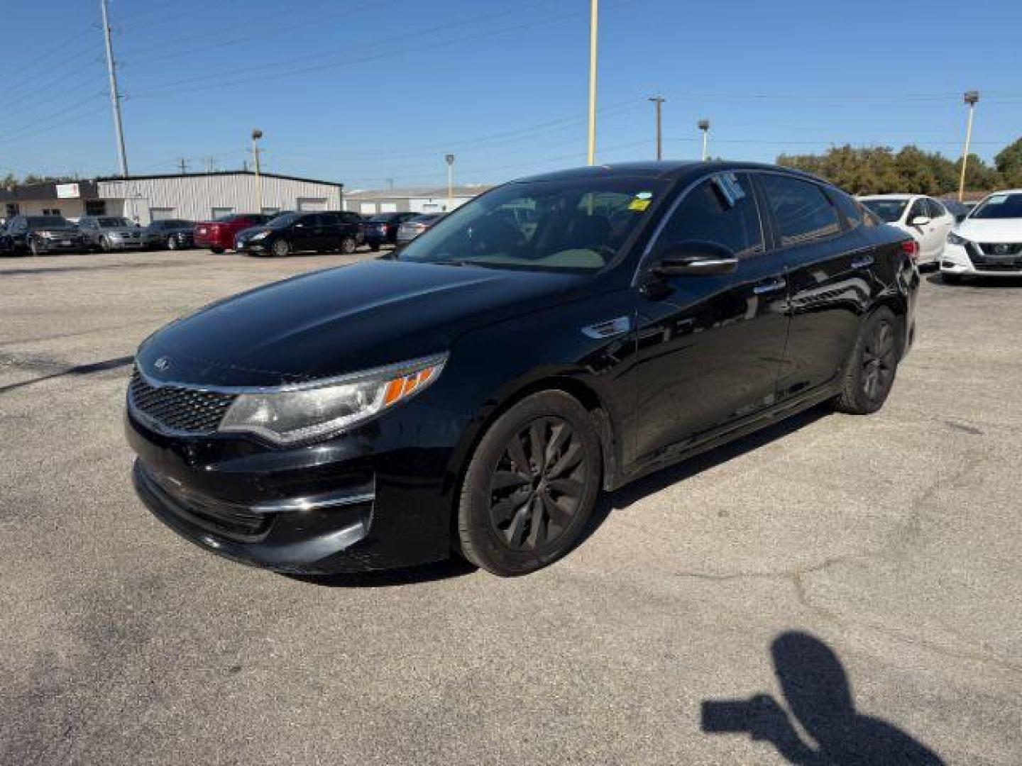 2018 BLACK Kia Optima EX (5XXGU4L34JG) with an Theta II 2.4L I-4 gasoline direct injection engine, located at 2715 W Pioneer Pkwy, Arlington, TX, 76013, (817) 265-9009, 32.710262, -97.153236 - Photo#3