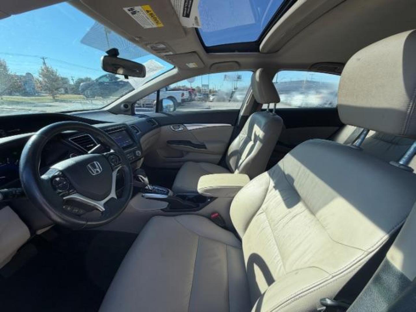 2015 MAROON Honda Civic EX-L | EX-L (2HGFB2F96FH) with an 1.8L I-4 i-VTEC vari engine, located at 2715 W Pioneer Pkwy, Arlington, TX, 76013, (817) 265-9009, 32.710262, -97.153236 - Photo#14