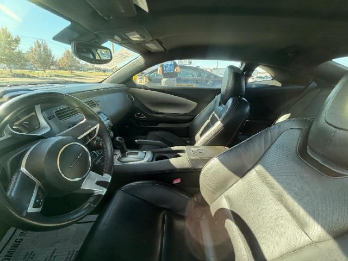 2010 YELLOW Chevrolet Camaro 2LT (2G1FC1EV5A9) with an 3.6L V-6 gasoline direct injection engine, located at 2715 W Pioneer Pkwy, Arlington, TX, 76013, (817) 265-9009, 32.710262, -97.153236 - Photo#9