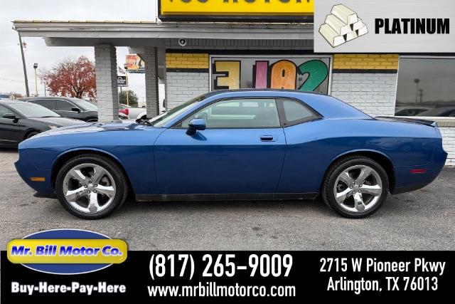 photo of 2009 Dodge Challenger SE