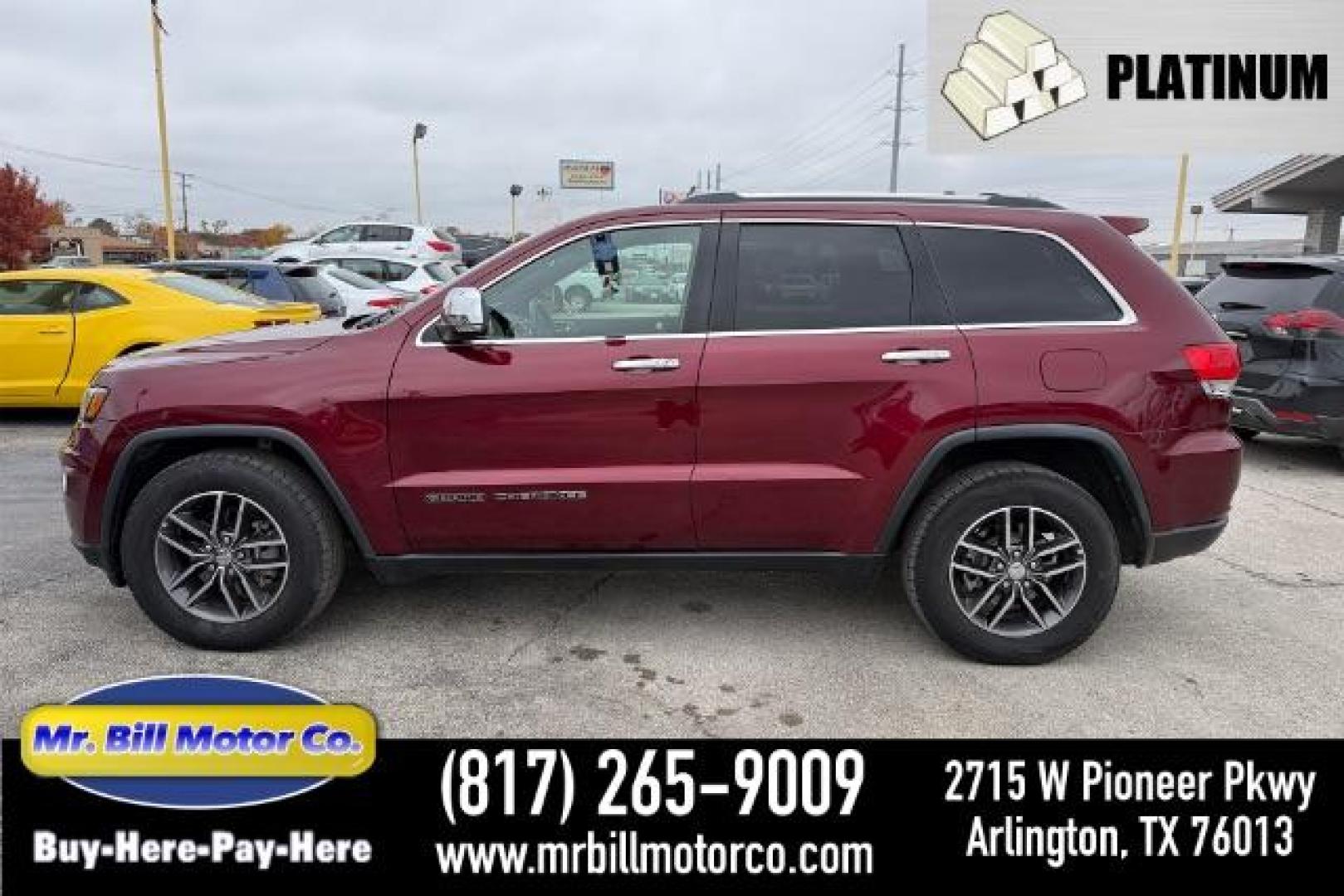 2017 RED Jeep Grand Cherokee Limited 4x2 (1C4RJEBG8HC) , located at 2715 W Pioneer Pkwy, Arlington, TX, 76013, (817) 265-9009, 32.710262, -97.153236 - Photo#0