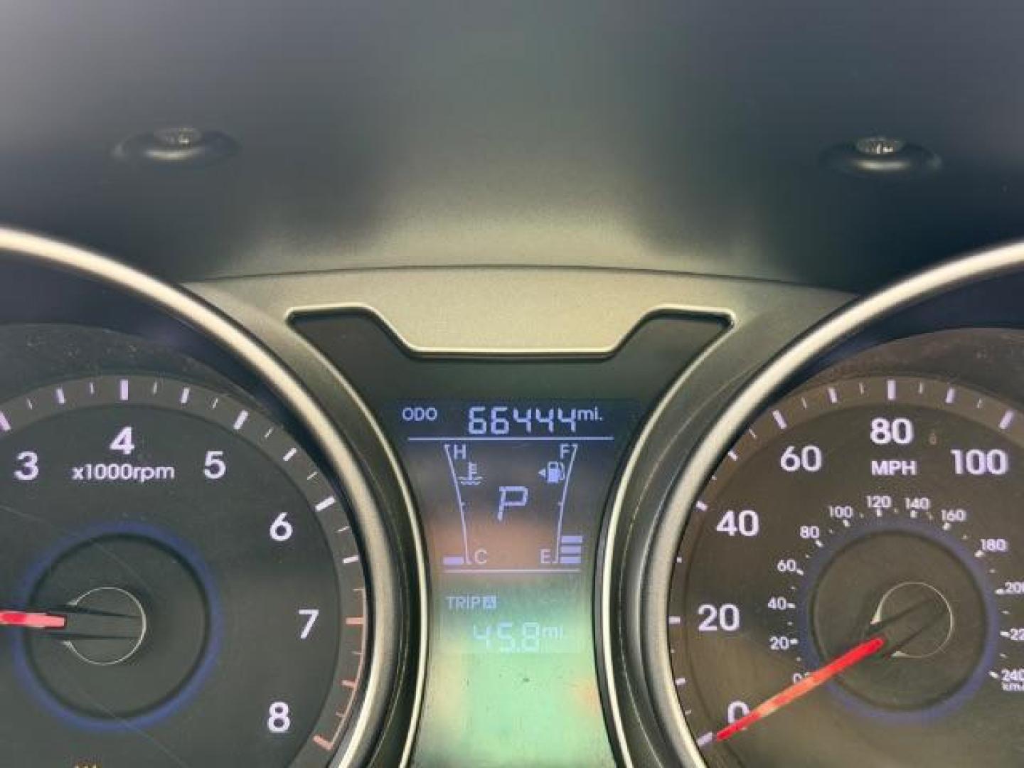 2016 RED Hyundai Veloster . (KMHTC6AD8GU) , located at 2715 W Pioneer Pkwy, Arlington, TX, 76013, (817) 265-9009, 32.710262, -97.153236 - Photo#1