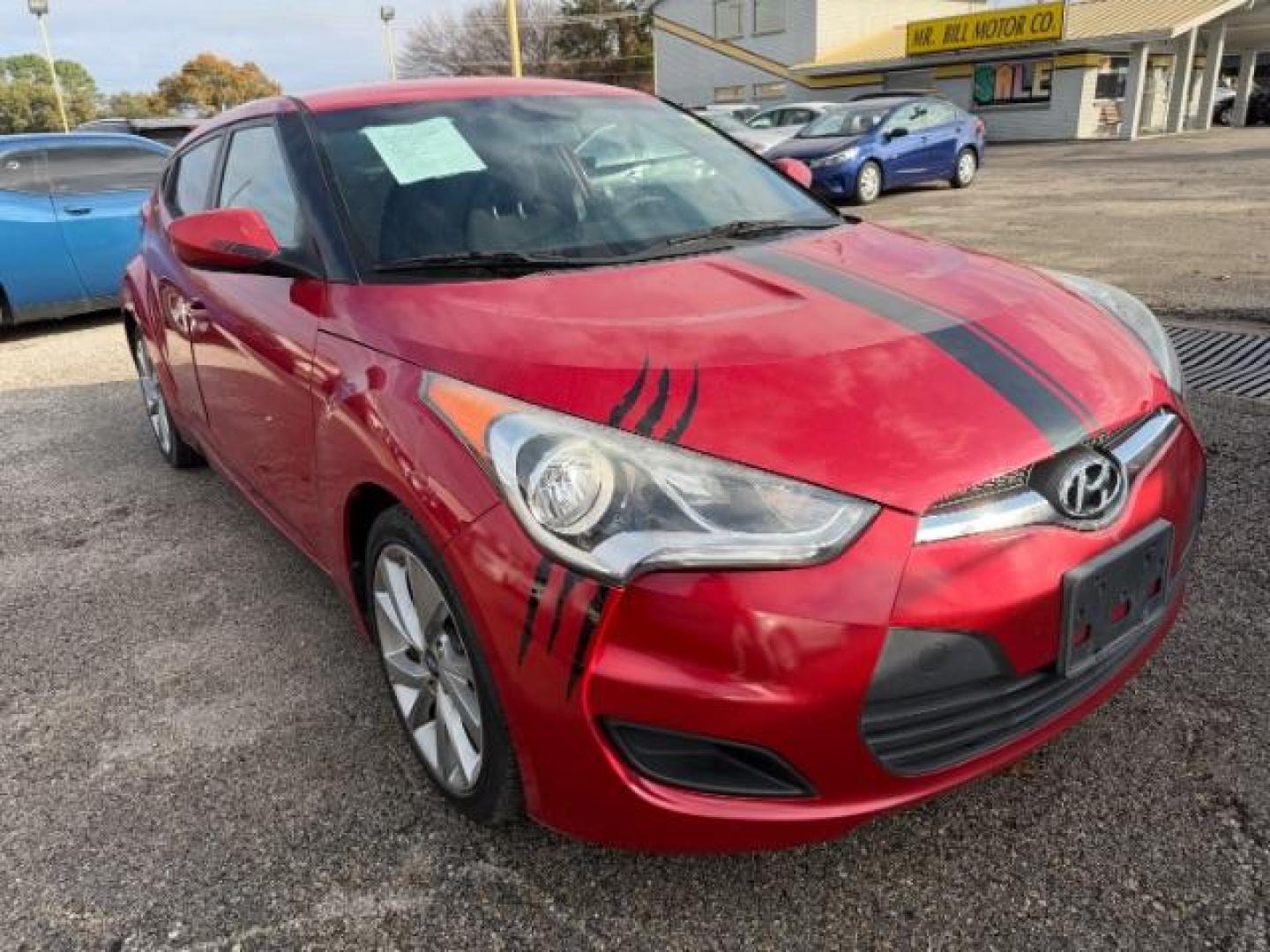 2016 RED Hyundai Veloster . (KMHTC6AD8GU) , located at 2715 W Pioneer Pkwy, Arlington, TX, 76013, (817) 265-9009, 32.710262, -97.153236 - Photo#6