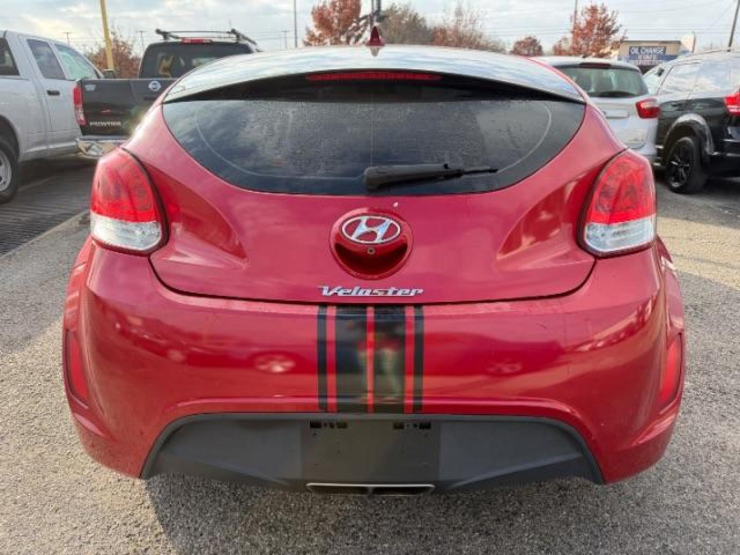 2016 RED Hyundai Veloster . (KMHTC6AD8GU) , located at 2715 W Pioneer Pkwy, Arlington, TX, 76013, (817) 265-9009, 32.710262, -97.153236 - Photo#7