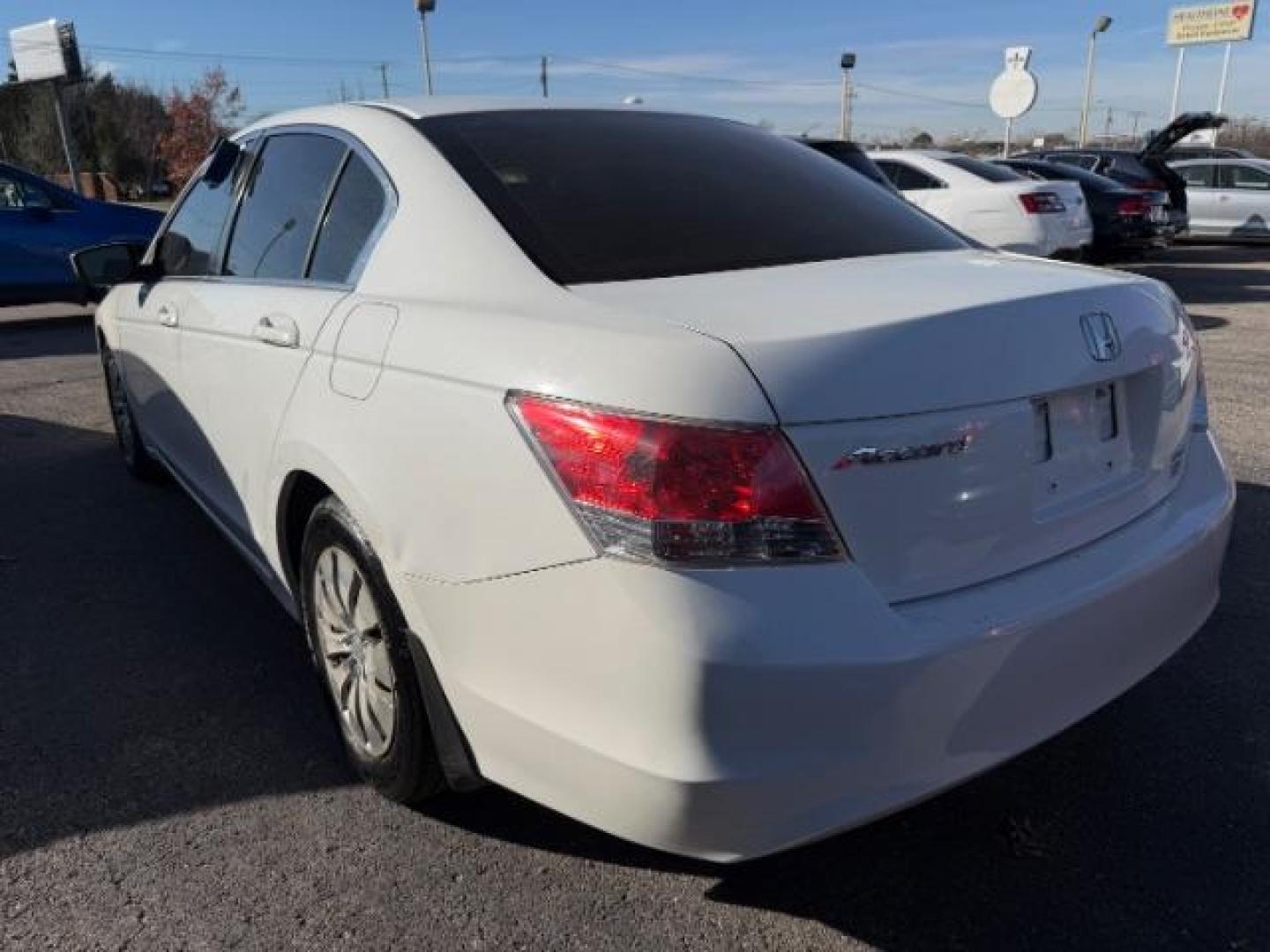2009 WHITE Honda Accord 2.4 LX (1HGCP26309A) with an 2.4L I-4 DOHC engine, located at 2715 W Pioneer Pkwy, Arlington, TX, 76013, (817) 265-9009, 32.710262, -97.153236 - Photo#7