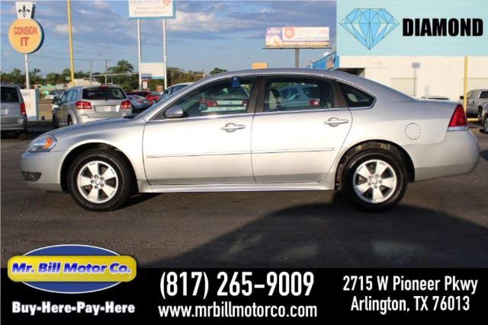 2016 SILVER Chevrolet Impala Limited LS (2G1WA5E3XG1) with an 3.6L V-6 gasoline direct injection engine, located at 2715 W Pioneer Pkwy, Arlington, TX, 76013, (817) 265-9009, 32.710262, -97.153236 - Photo#0